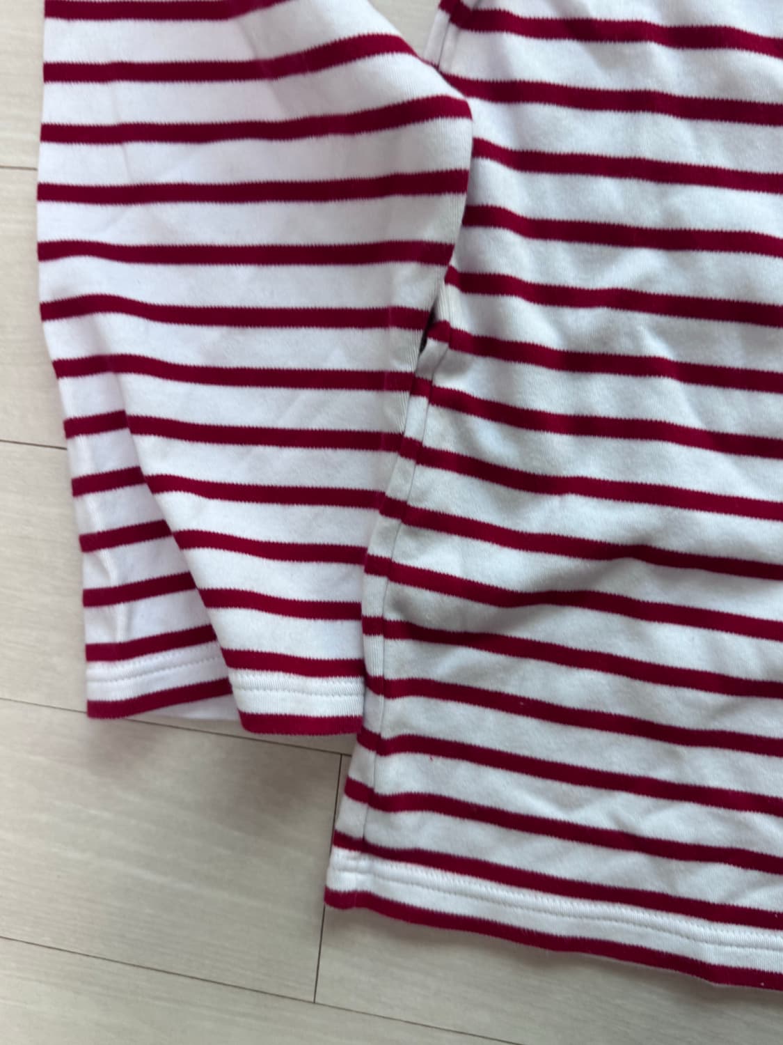 아머럭스 스트라이프 긴팔 티셔츠 상품이미지4