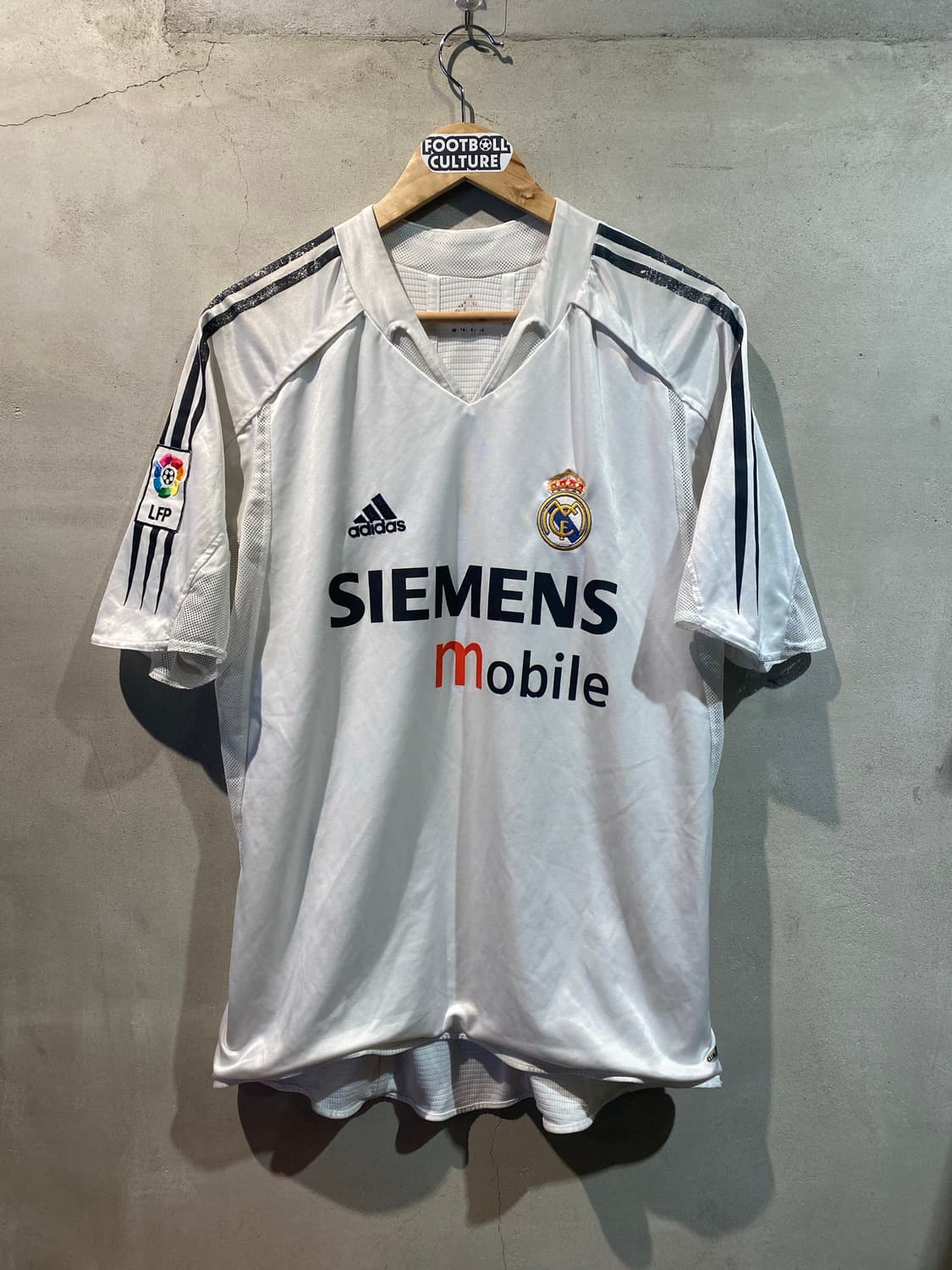 04-05 레알마드리드 호나우두 홈 유니폼 (어센틱) 상품이미지1