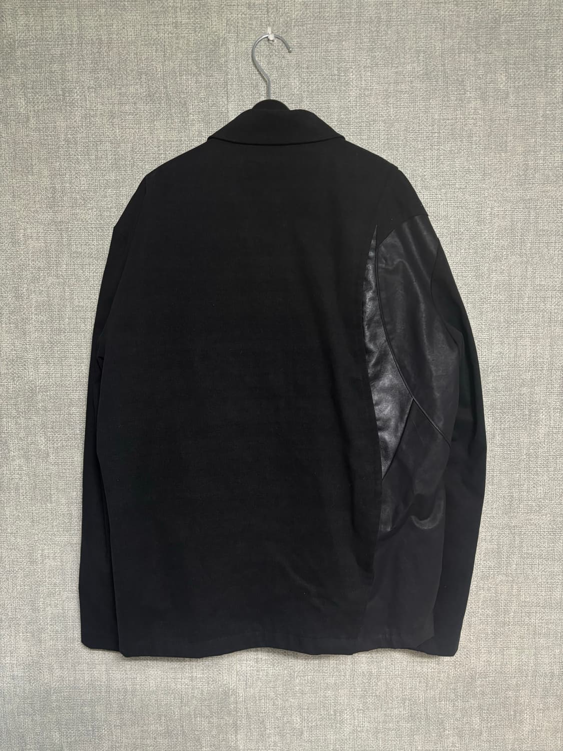 퍼스널 오브젝트 ENGULF JACKET BLACK 상품이미지4