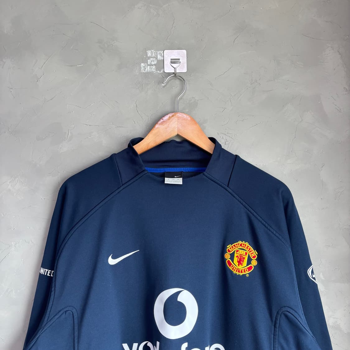 나이키 맨유 보다폰 써멀탑 네이비 상품이미지2