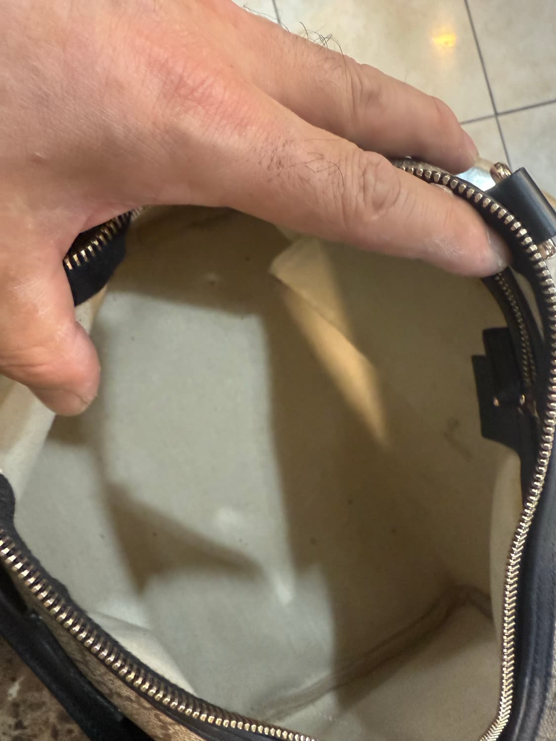 정품 구찌 보스턴 토트백 팝니다 상품이미지6