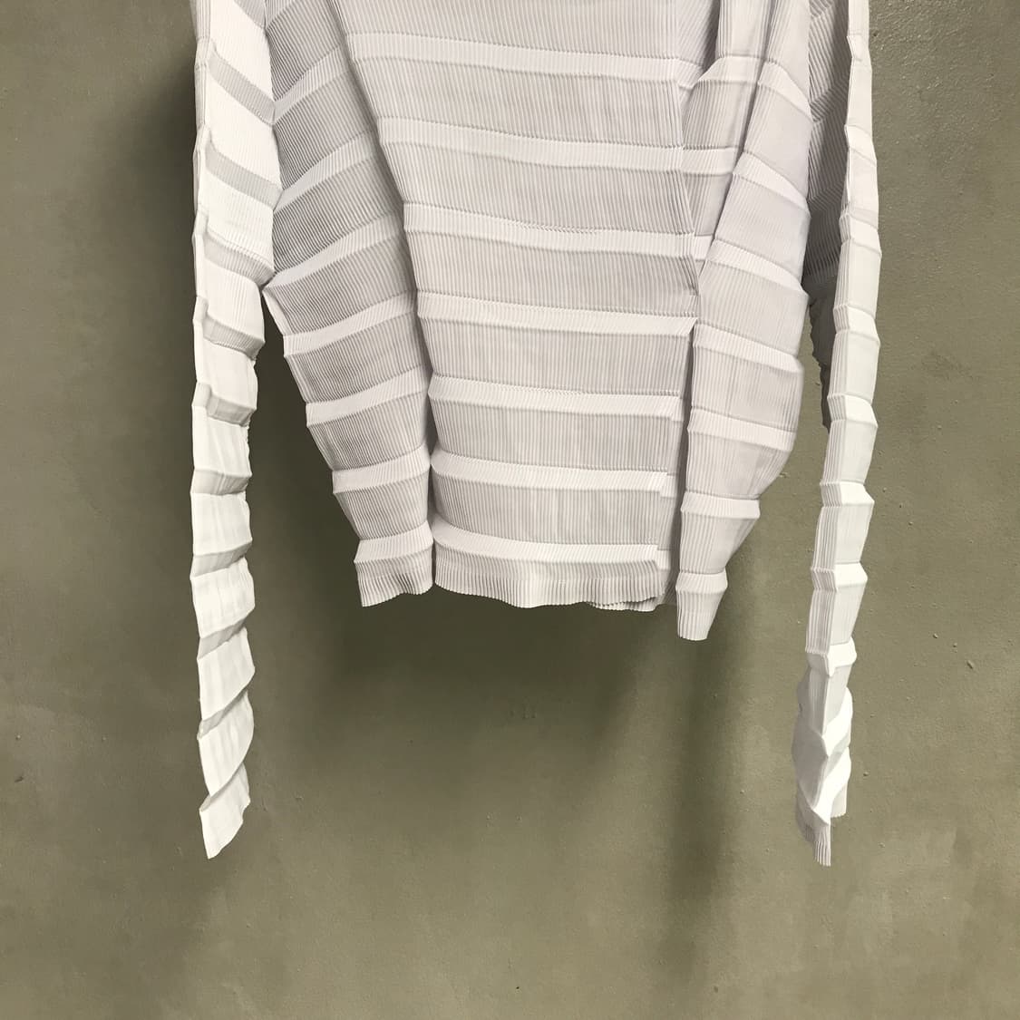 이세이 미야케 플리츠 자켓 2(W) 상품이미지3