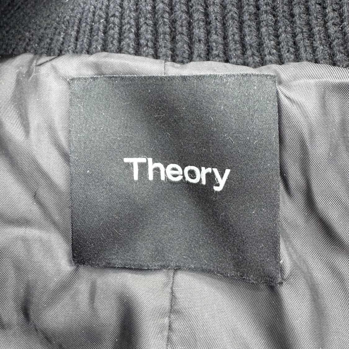 띠어리 패딩  상품이미지6