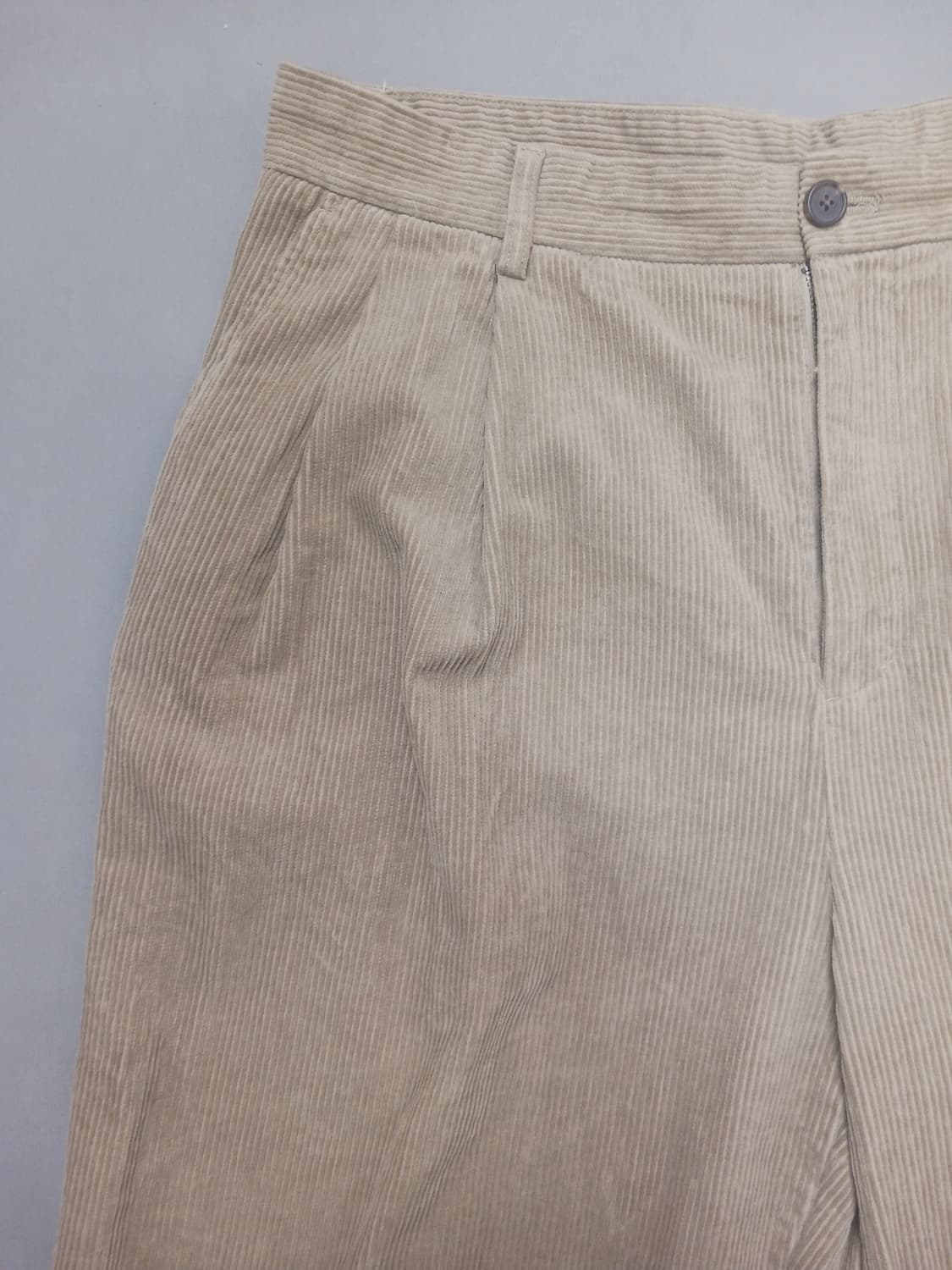 [36] 무신사 스탠다드 코듀로이 와이드 벌룬 팬츠 베이지 상품이미지2