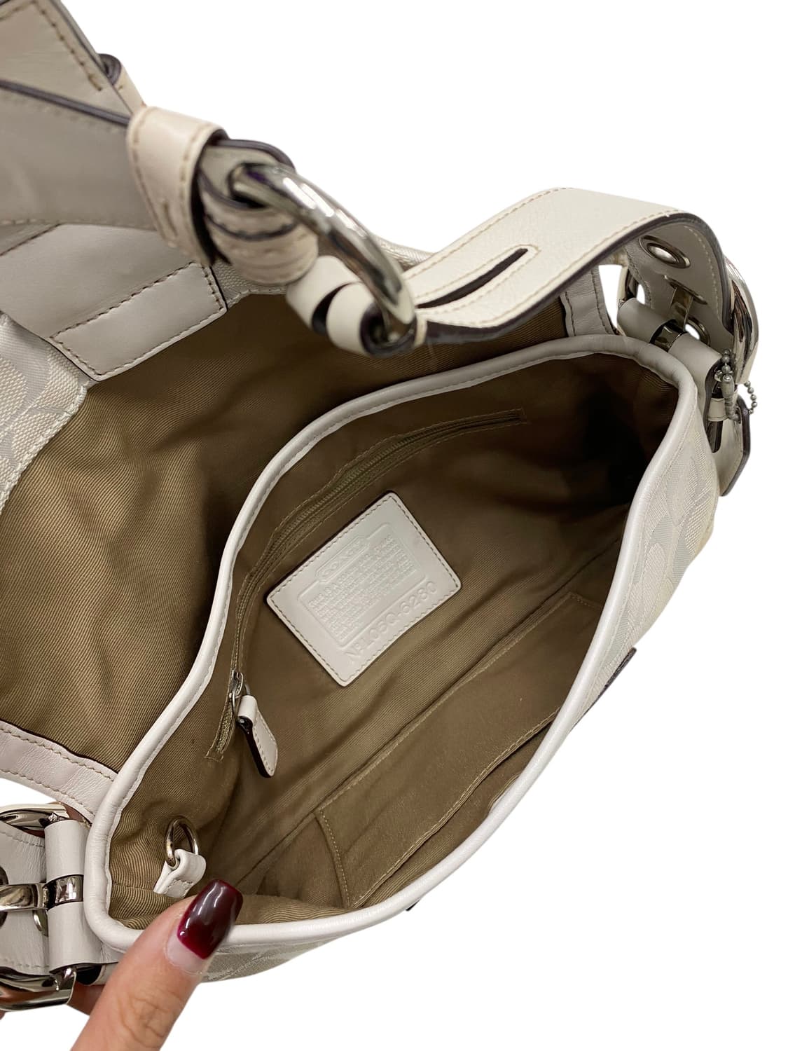 코치 y2k 화이트 숄더백 상품이미지3