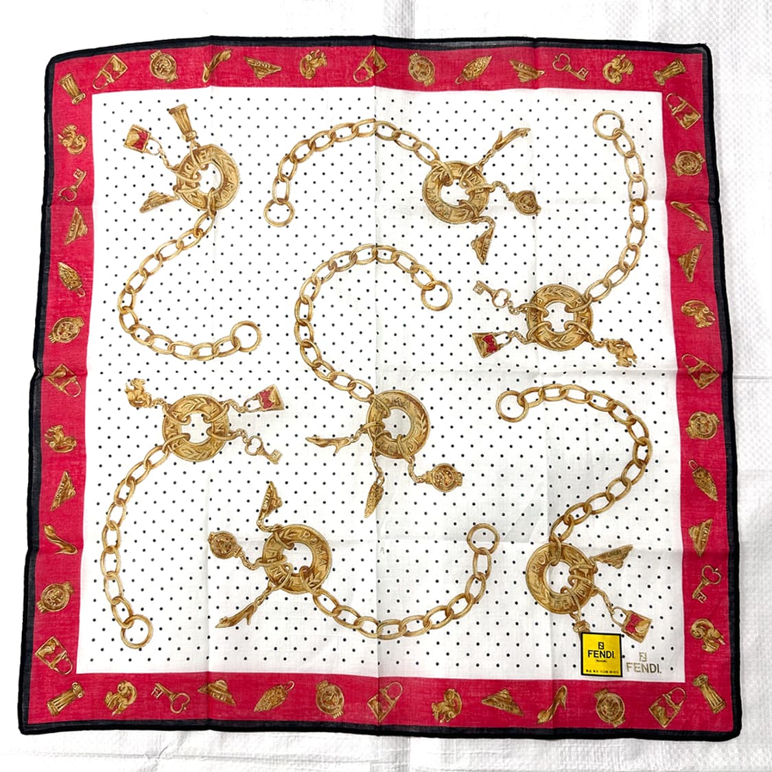 펜디 팬디 코튼 그래픽 프린팅 쁘띠 스카프 손수건 정품 새상품 상품이미지1