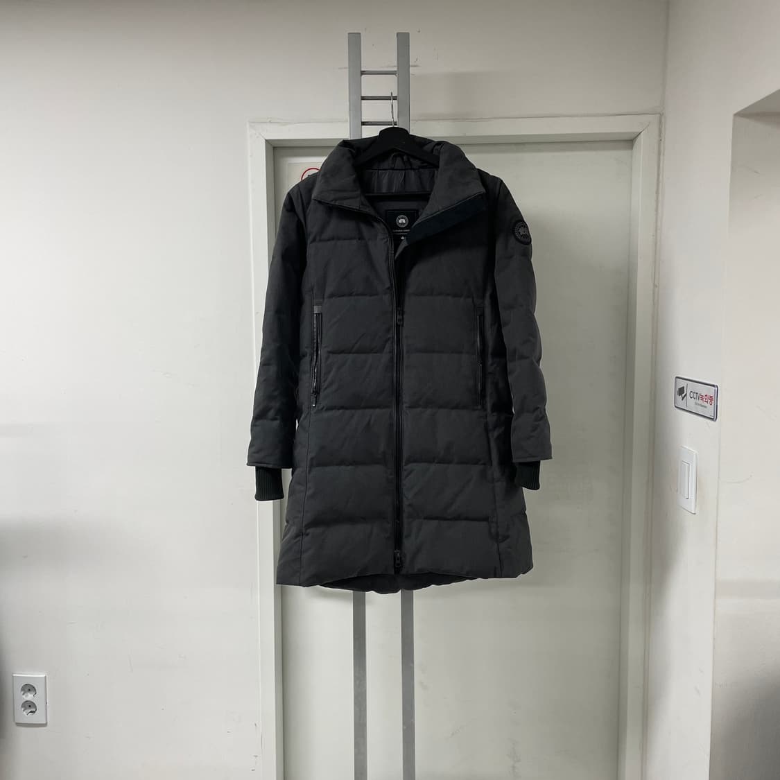 캐나다구스 블랙라벨 패딩 S(W) 상품이미지1