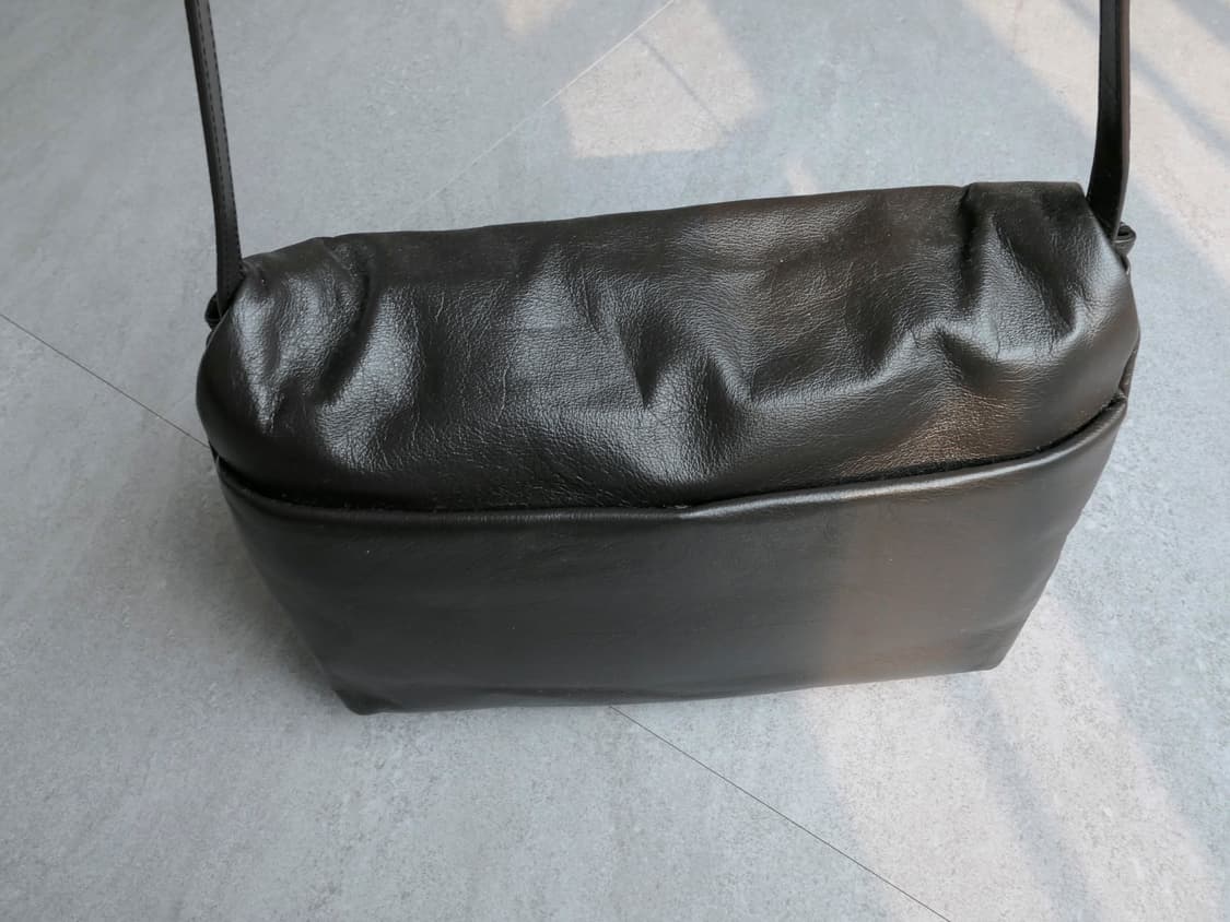 어트 레터백 다크브라운 상품이미지2