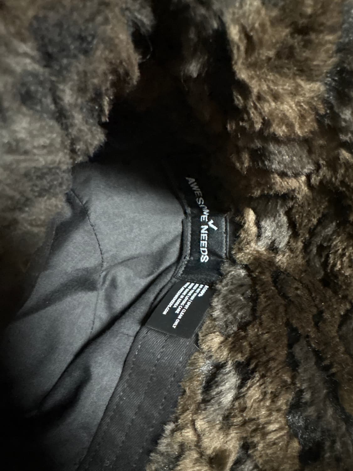 어썸니즈 퍼버킷햇 상품이미지2