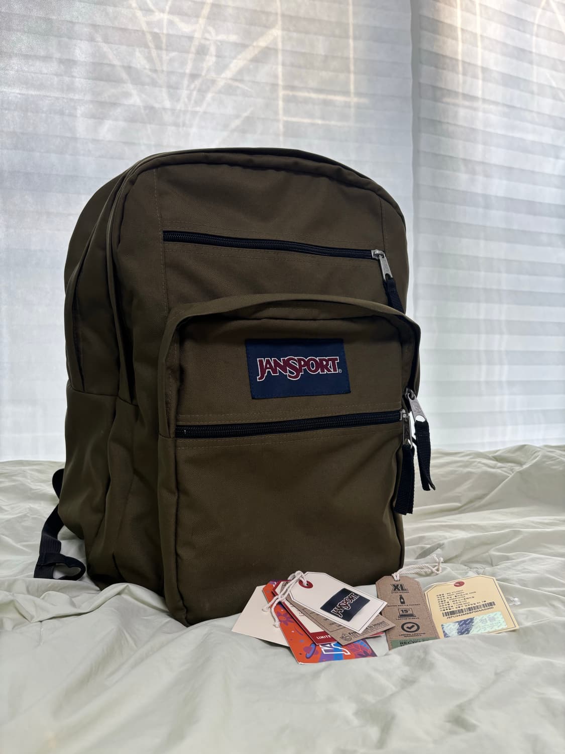 (라이즈 소희 착용) 잔스포츠 빅스튜던트 아미 그린 백팩ㅣJANSPORT 상품이미지2