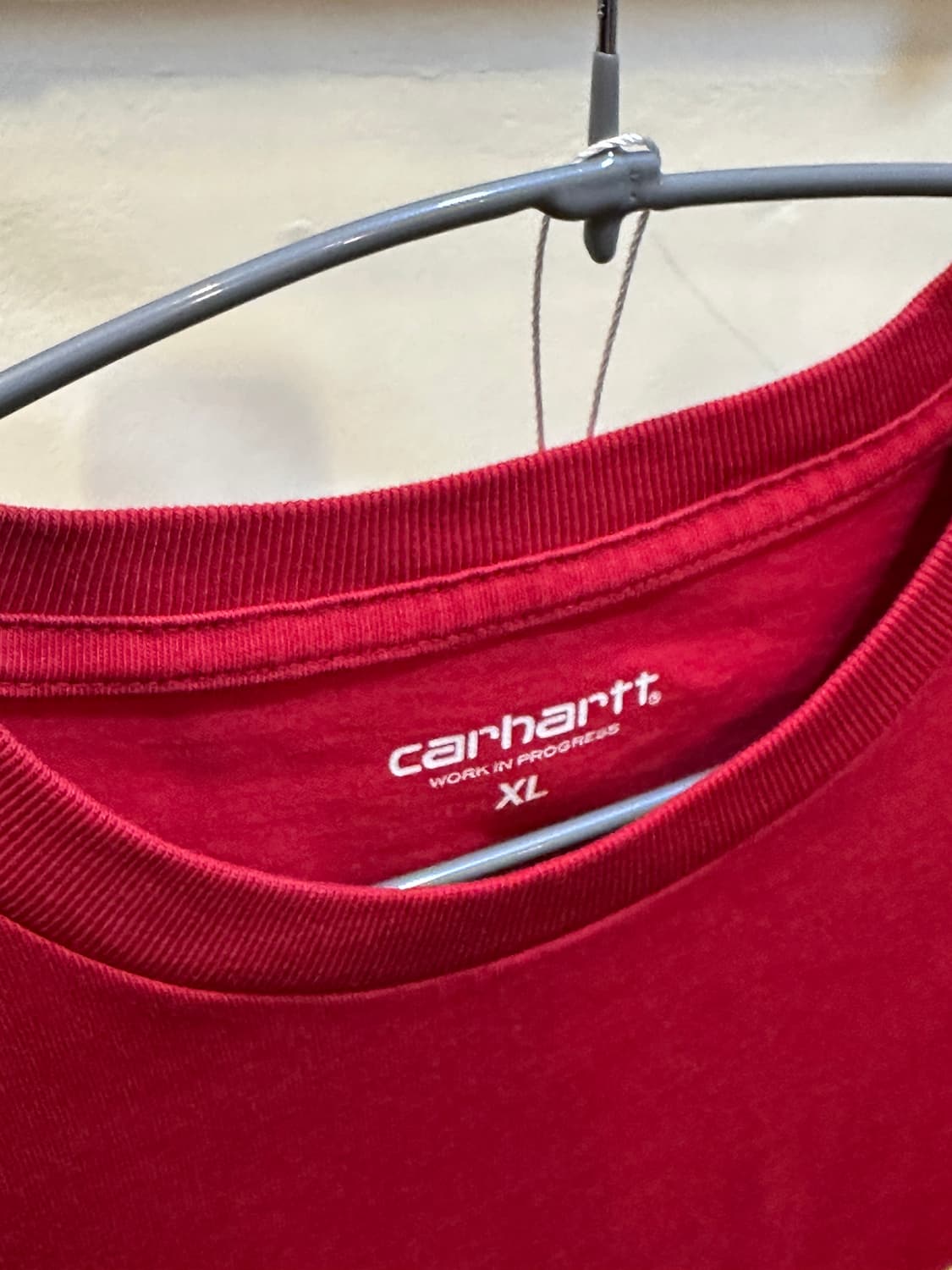 칼하트WIP 자수 로고 반팔 티셔츠 레드 XL 상품이미지3