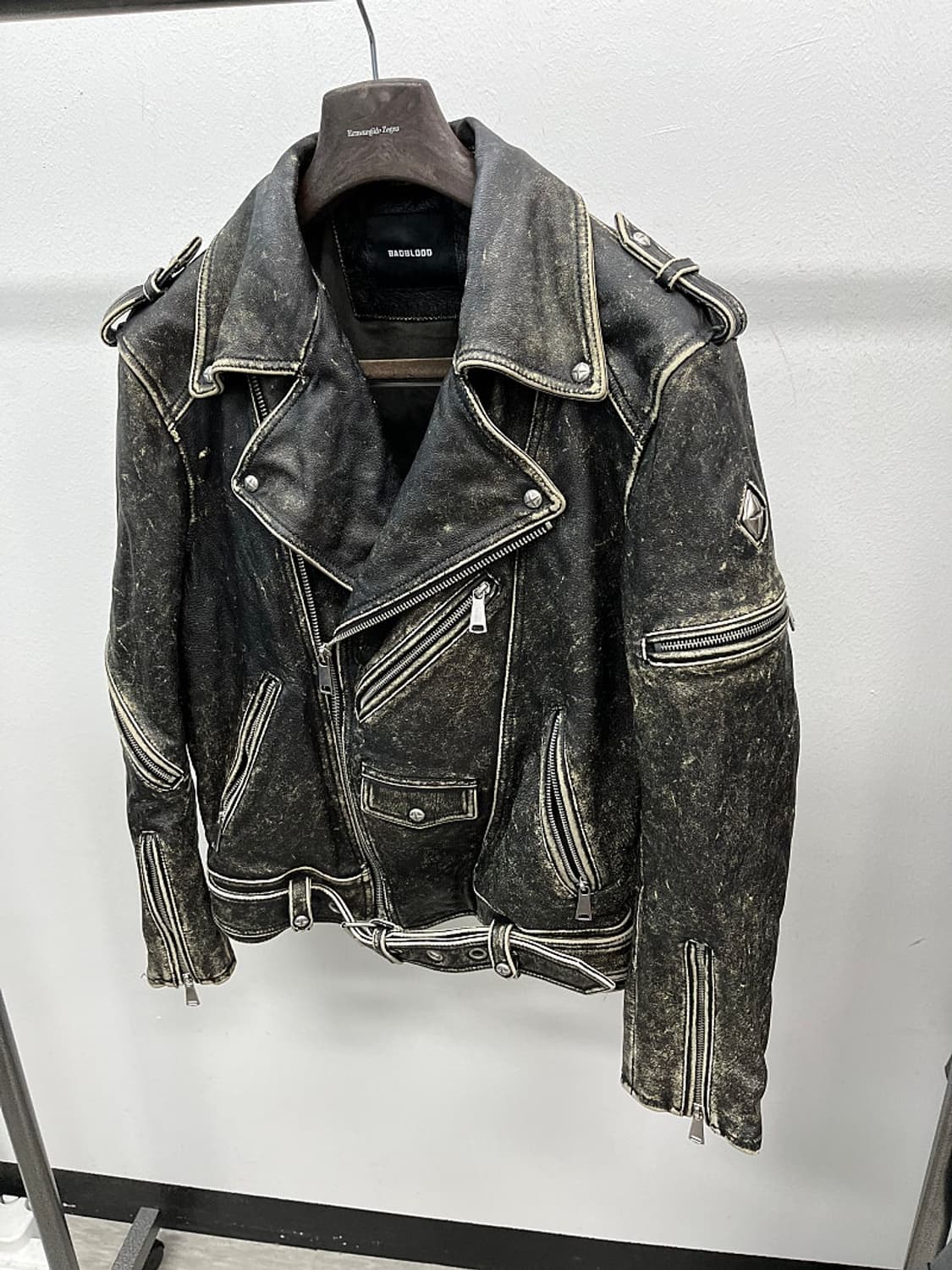 95-100) 배드블러드 크랙 레더 바이커자켓  상품이미지1