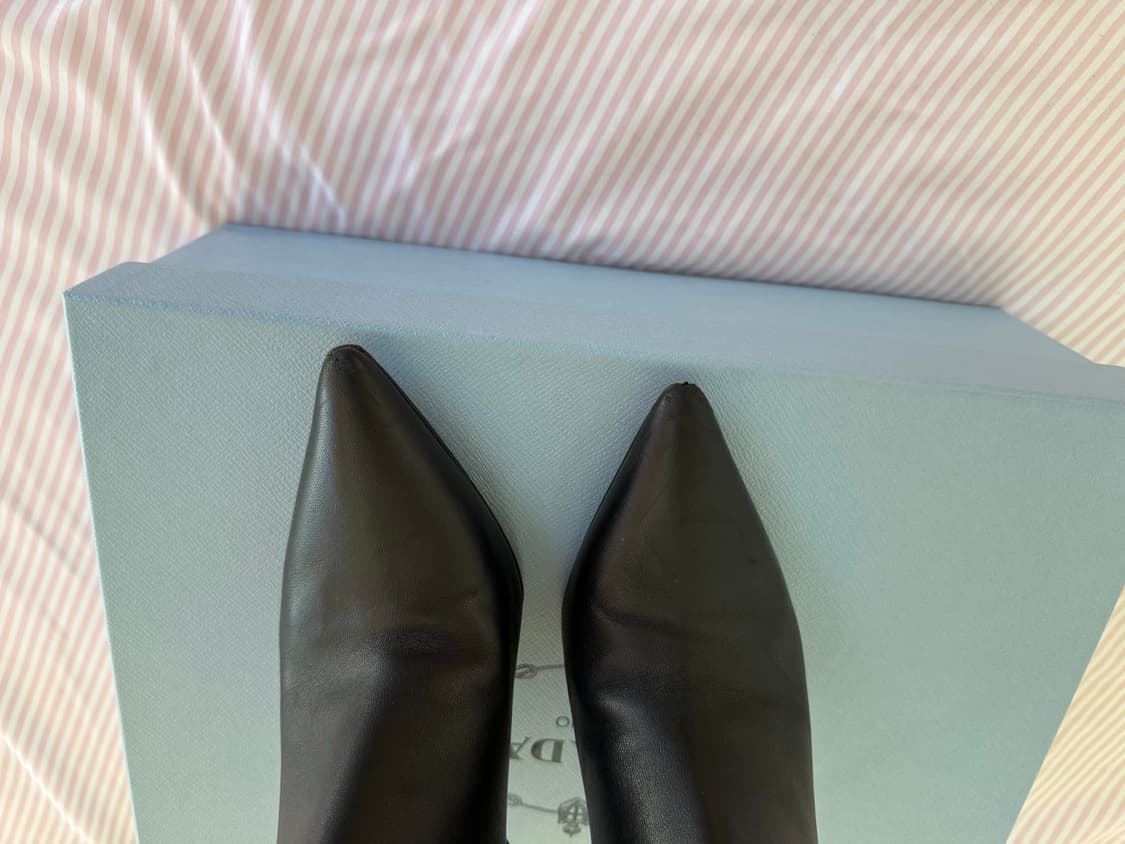 프라다 스틸레토 앵클부츠 상품이미지4