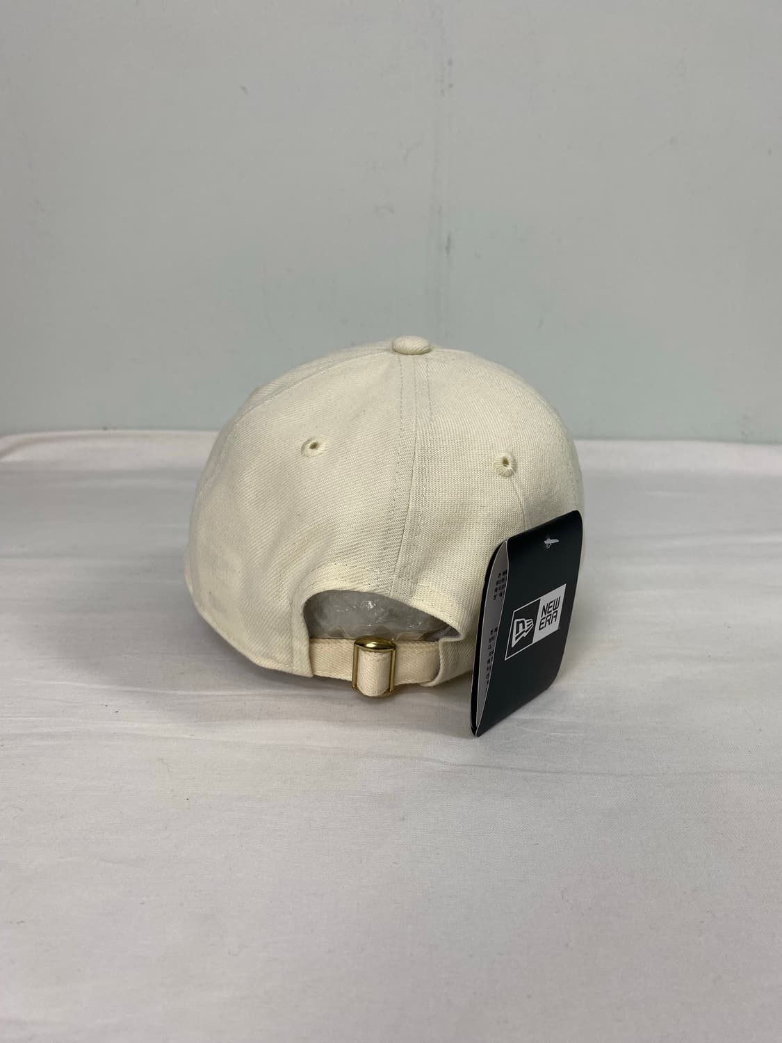 뉴에라 뉴욕양키스 골드 미니 메탈 볼캡 아이보리 상품이미지2