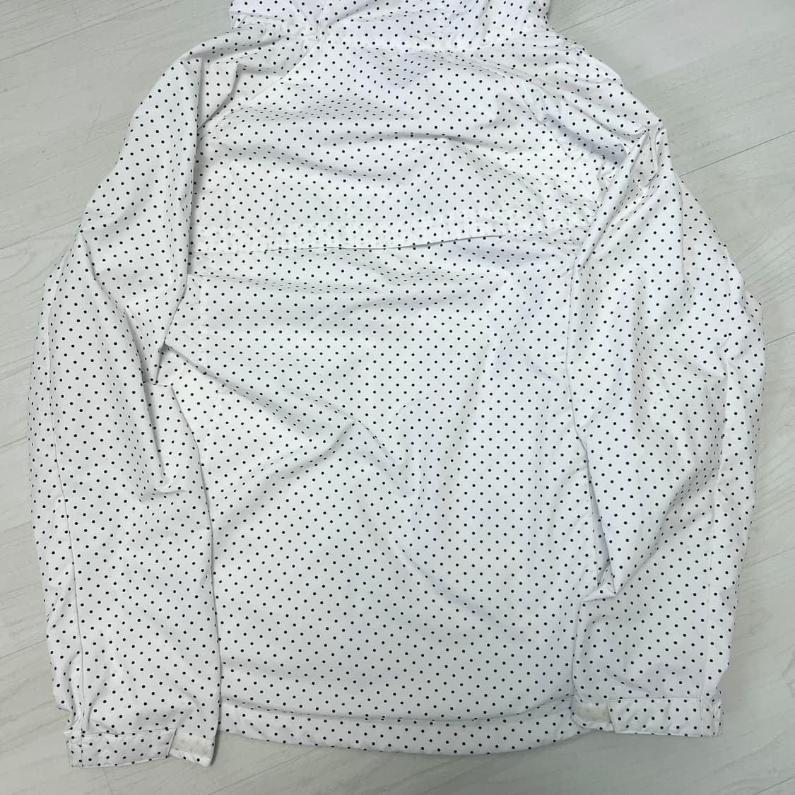 나이키 도트 바람막이 화이트 상품이미지8