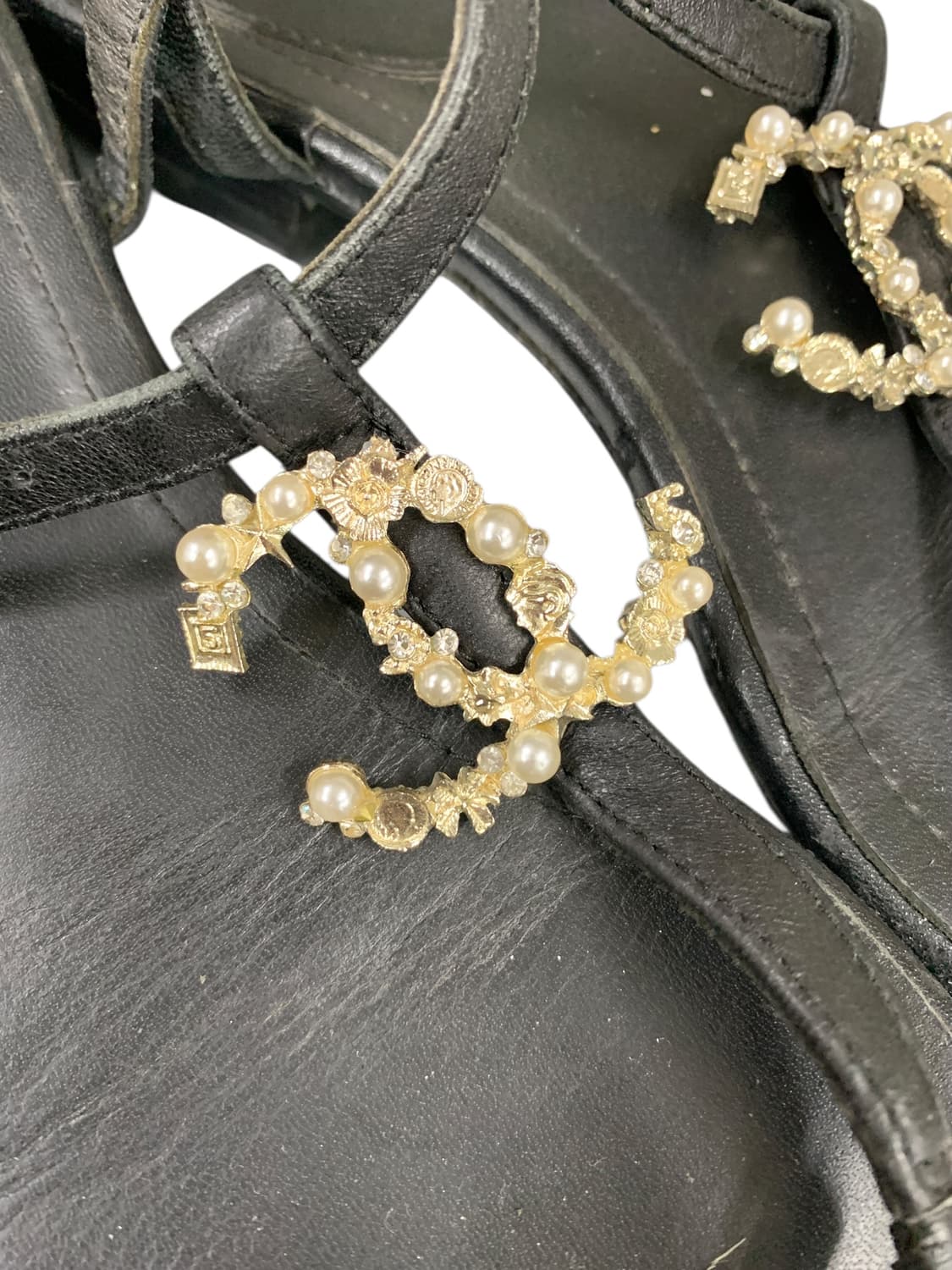 샤넬 펄 스트랩 샌들 블랙 39(245) (Gr-3218) 상품이미지6