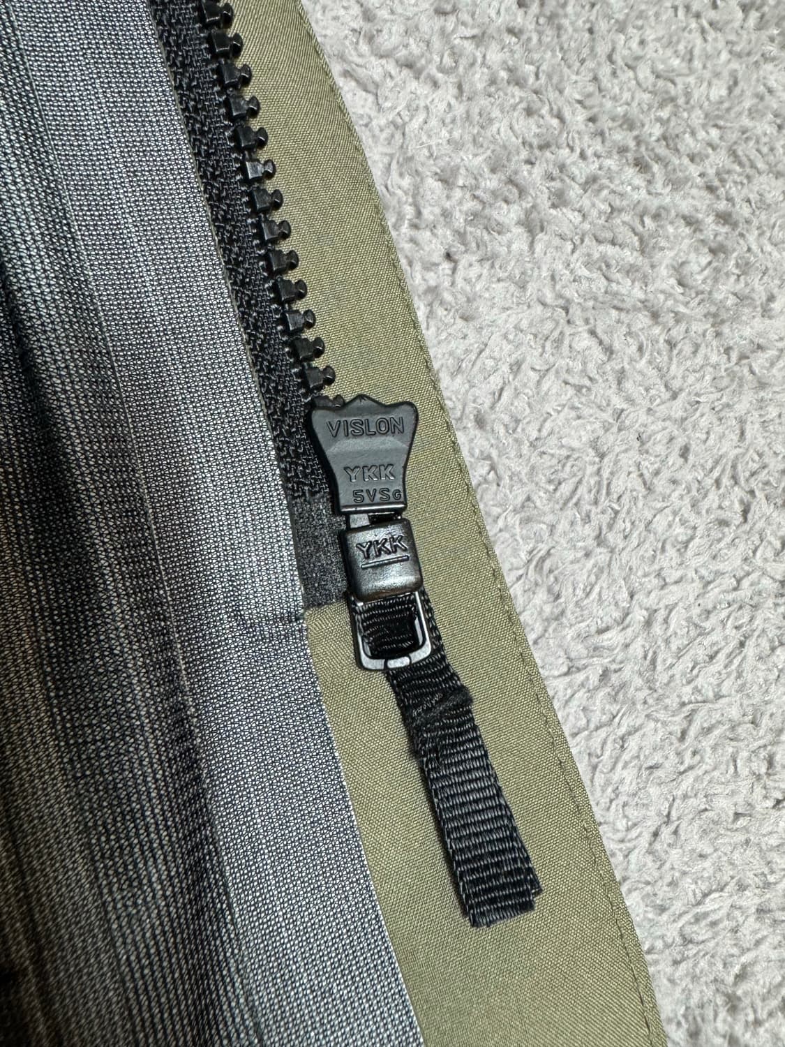 아크테릭스 Veilance 베일런스 필드 자켓 LT 카키 상품이미지5