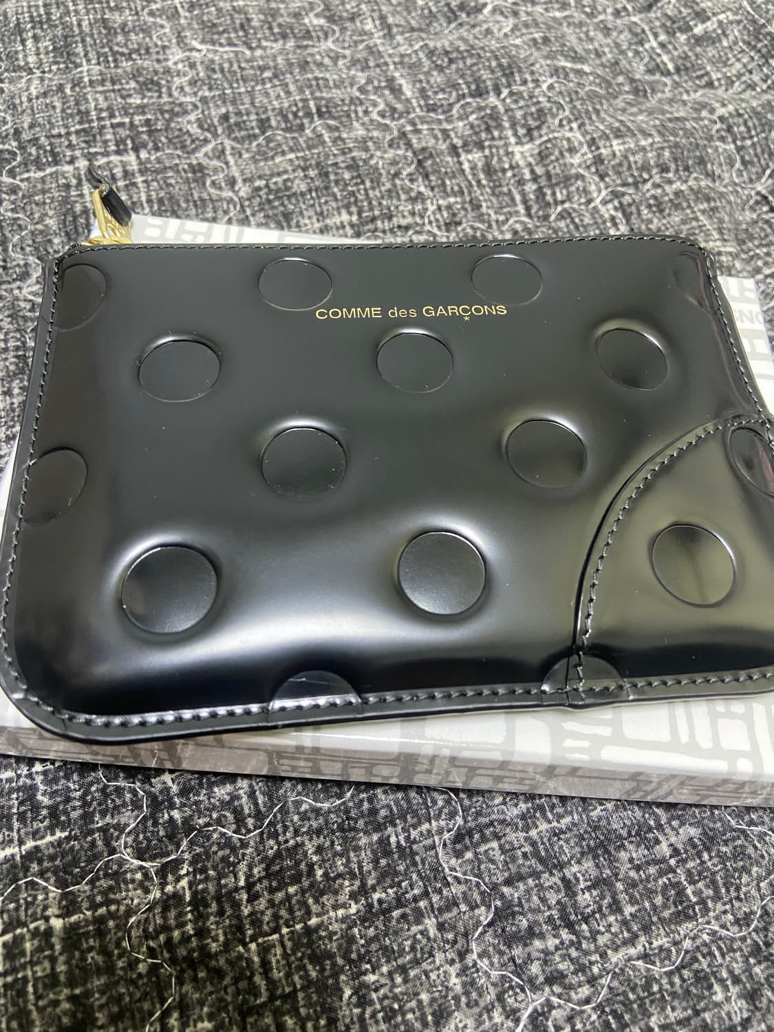 꼼데가르송 도트 지갑 파우치 상품이미지1