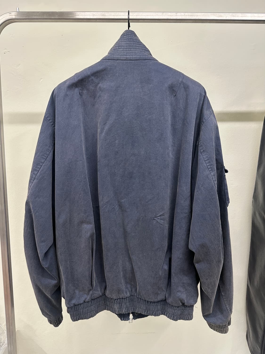 999휴머니티 어드벤처 다이드 봄버 자켓 네이비 2사이즈 상품이미지4