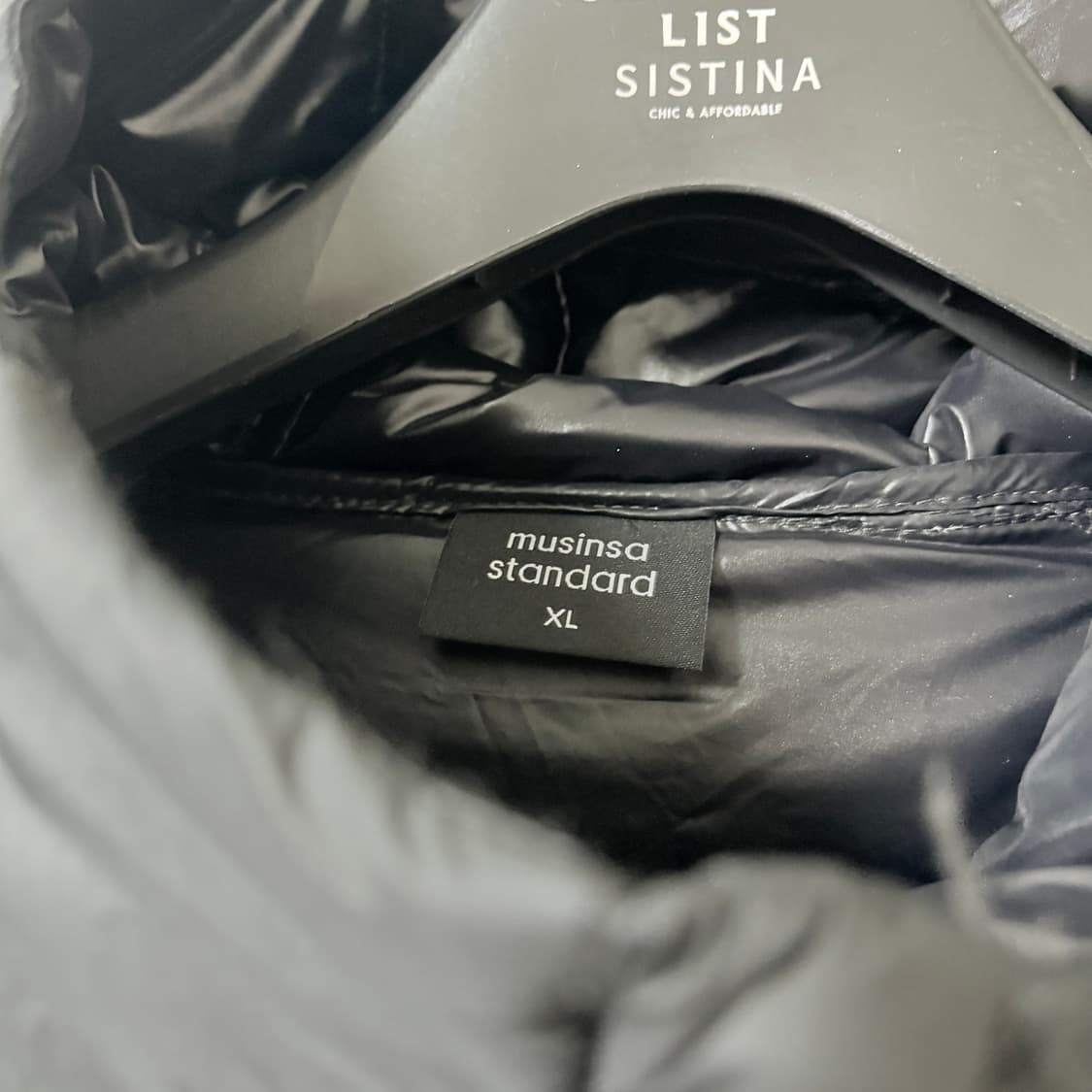 무신사스탠다드 무탠다드 시티 레저 라이트 다운 경량패딩 블랙 XL 상품이미지3