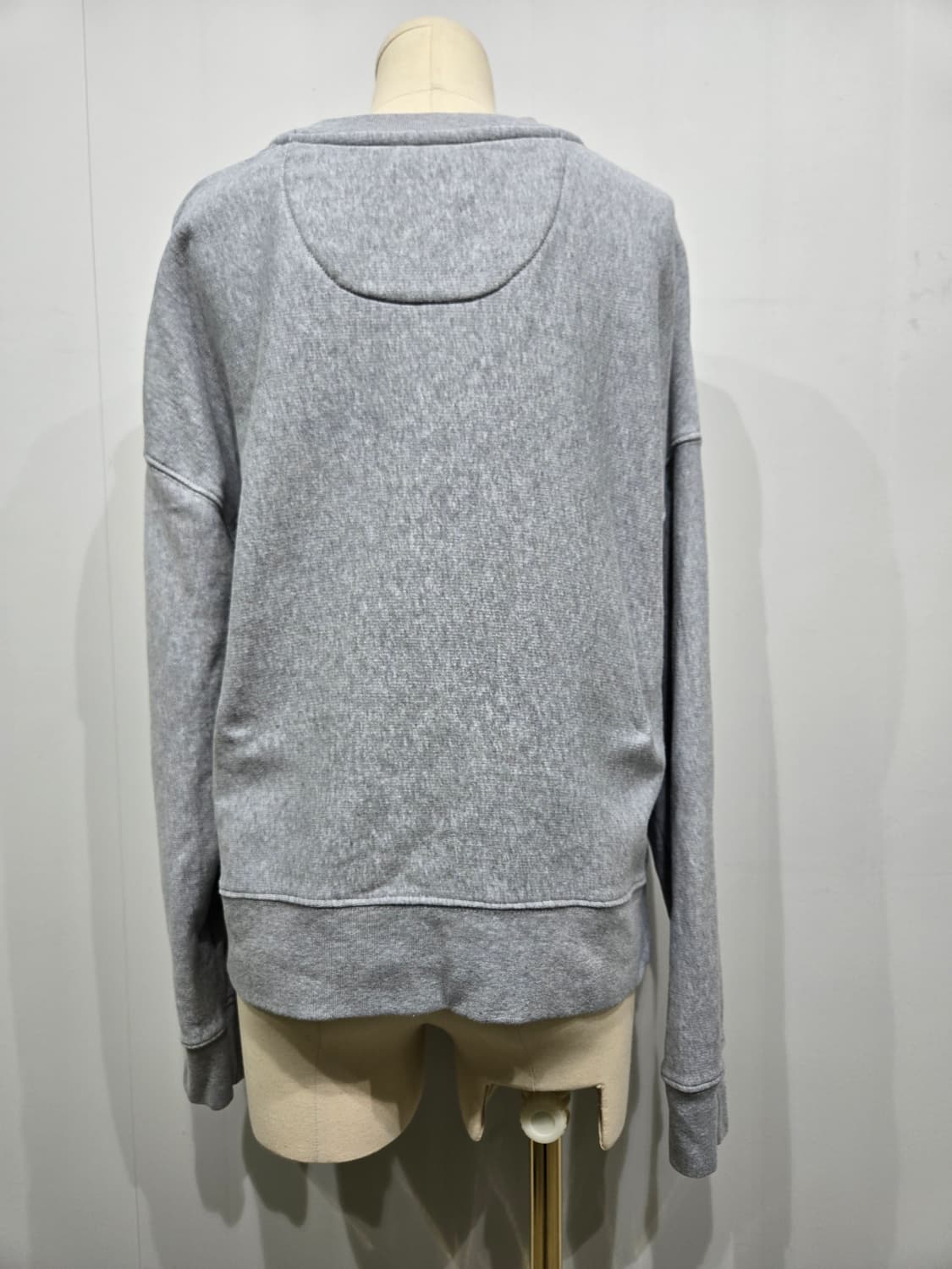 쟈딕앤볼테르 그레이 스컬 프린팅 맨투맨 티셔츠 상품이미지2