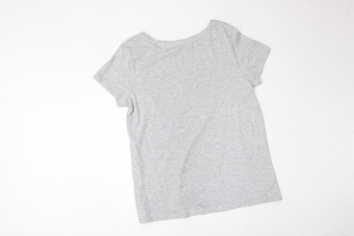 버쉬카(Bershka) 버터플라이 그래픽 멜란지 그레이 반팔 티셔츠 상품이미지6