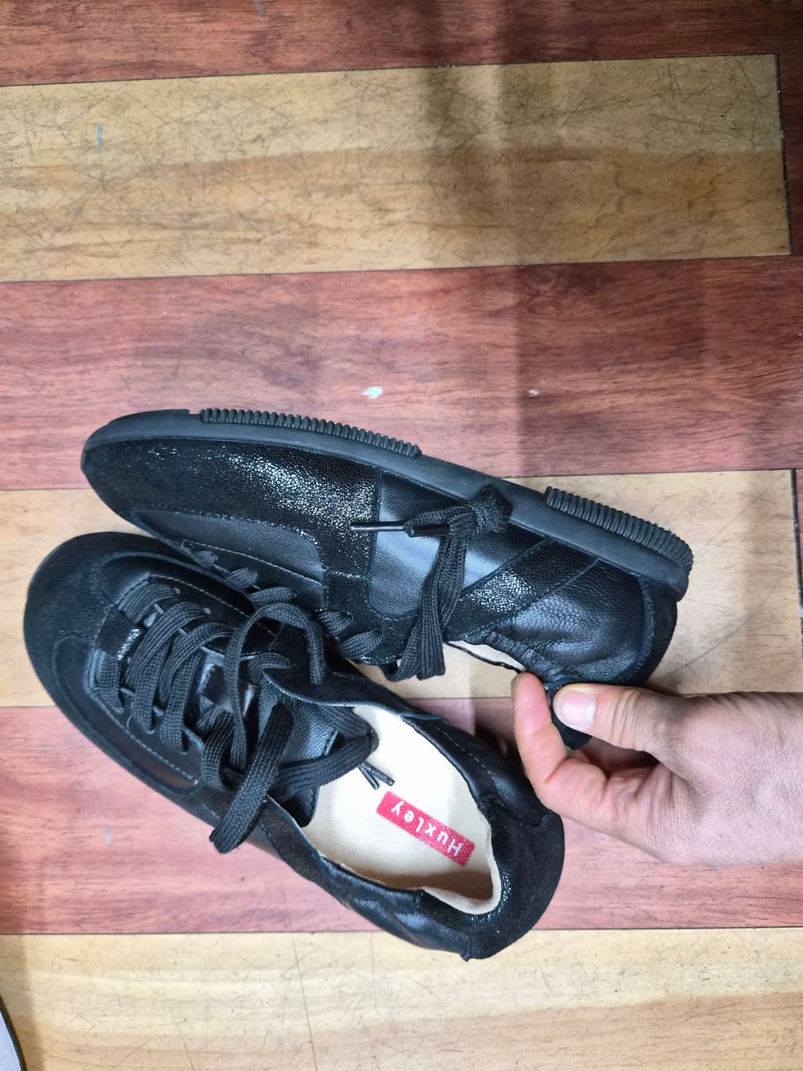 헉슬리양가죽스니커즈235 상품이미지2