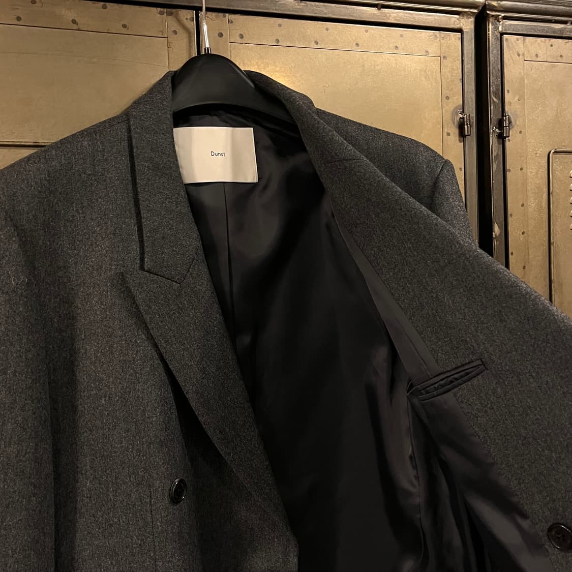 [택포](L)던스트Dunst 피크드 더블 블레이져 메란지그레이 상품이미지7