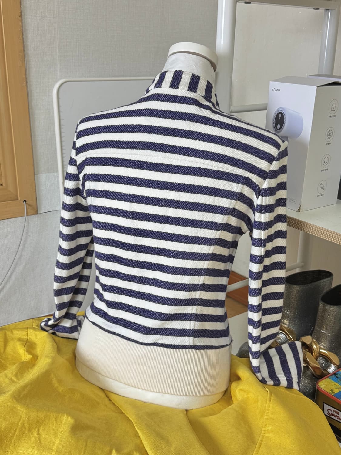 모스키노 스트라이프 집업 상품이미지5