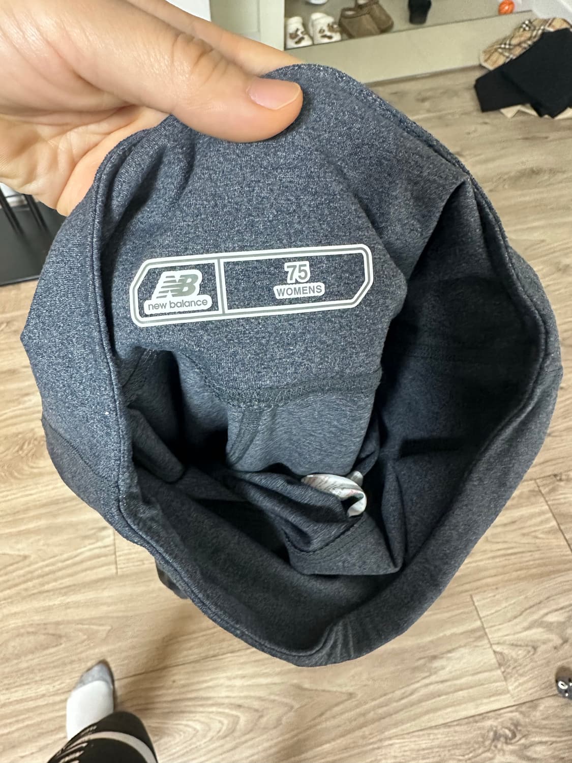 뉴발란스 여성 어반트랙 트레이닝 집업+레깅스 -S사이즈 상품이미지6