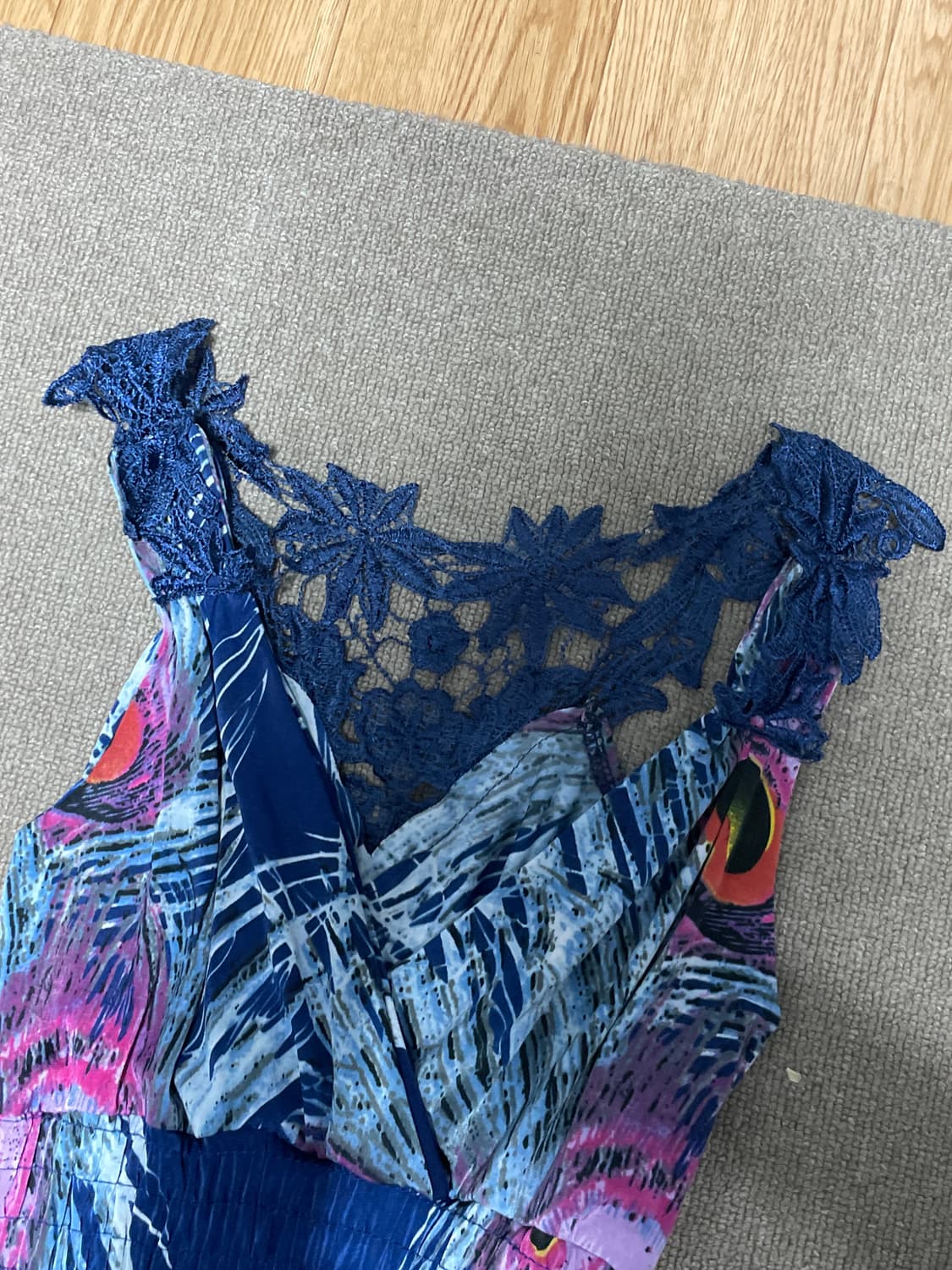 피콕 페더 패턴 레이스 맥시 원피스 상품이미지4
