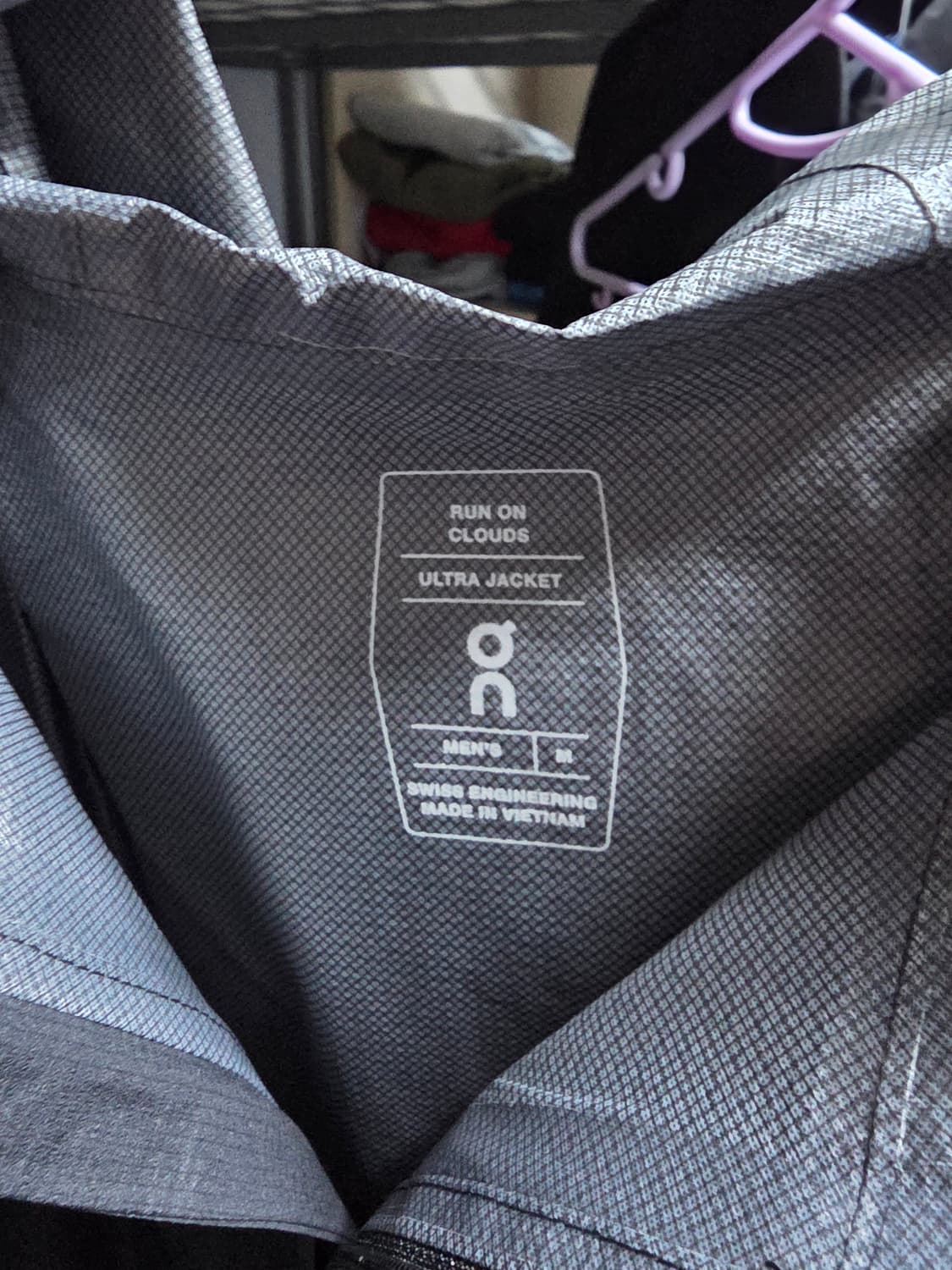 온러닝 울트라 자켓 M 상품이미지9