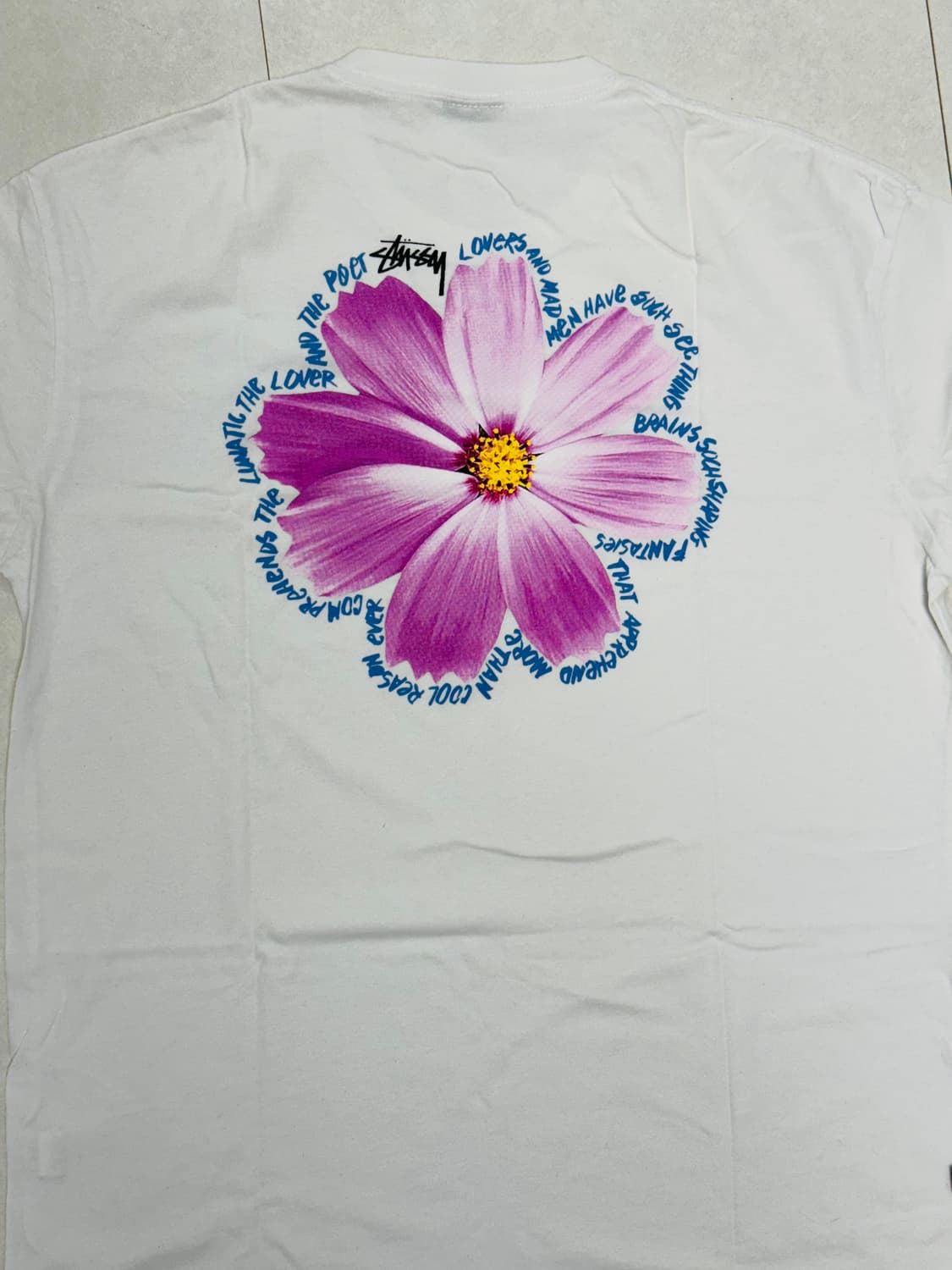 스투시 flower t-shirt 상품이미지1