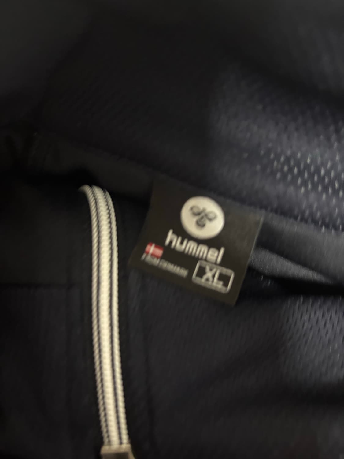 험멜 집업 상품이미지3