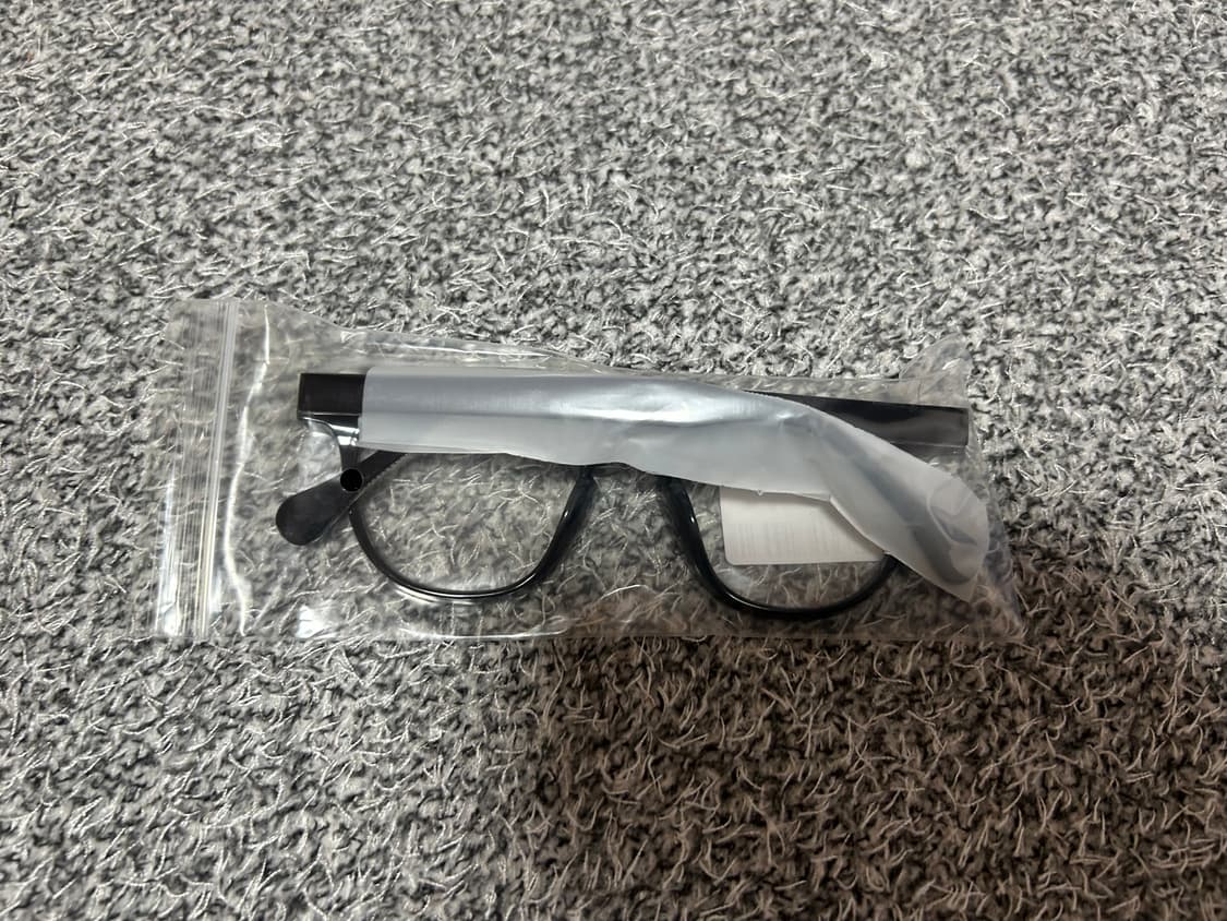 [새상품]검정 뿔테 안경 상품이미지2