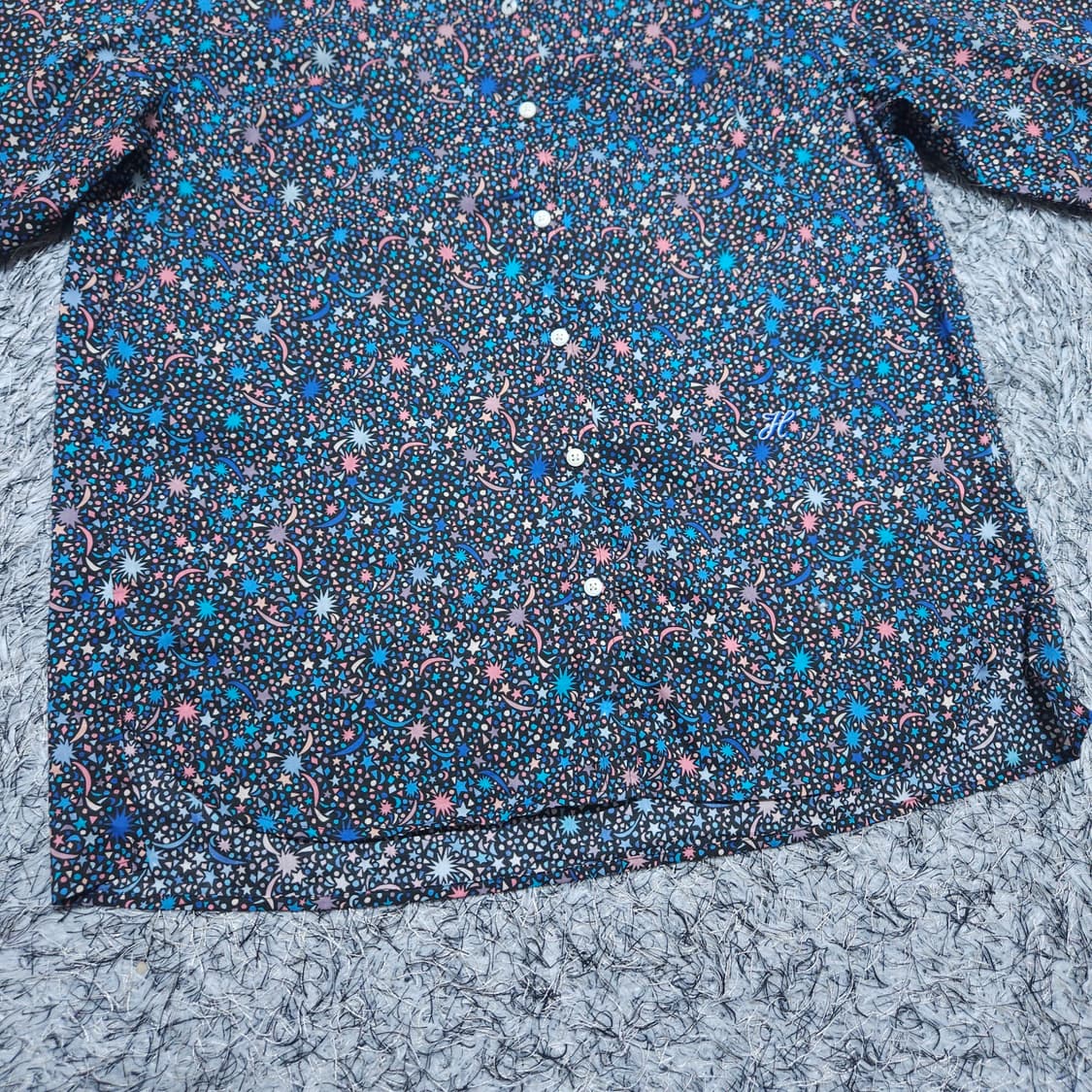 헤지스레이디스)90 여자 리버티 패턴셔츠남방 / 왕눈이샵 상품이미지4