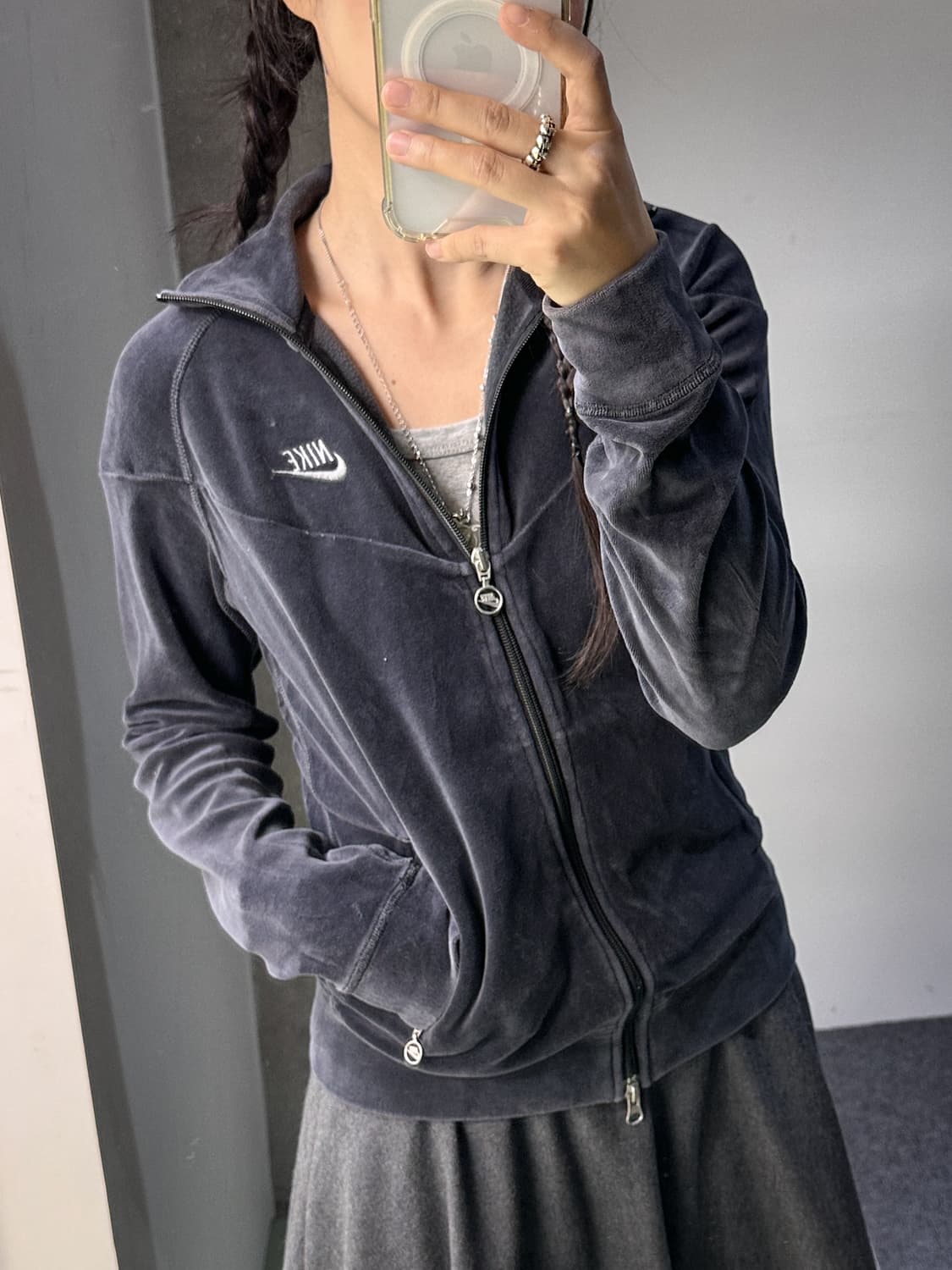 nike muted navy velour zip up 상품이미지2