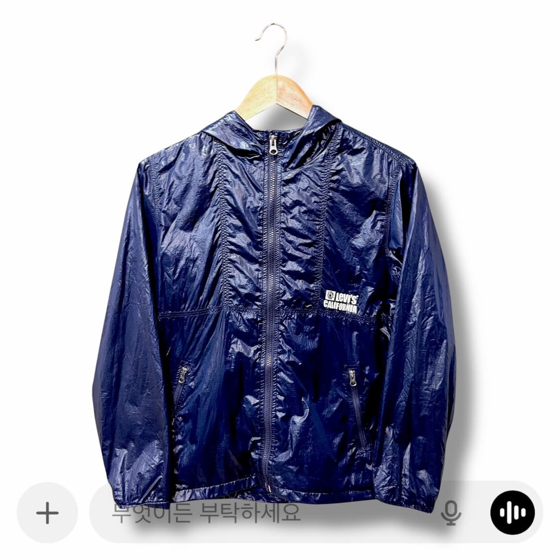 리바이스 레드탭 501 글로시 윈드브레이커 상품이미지1