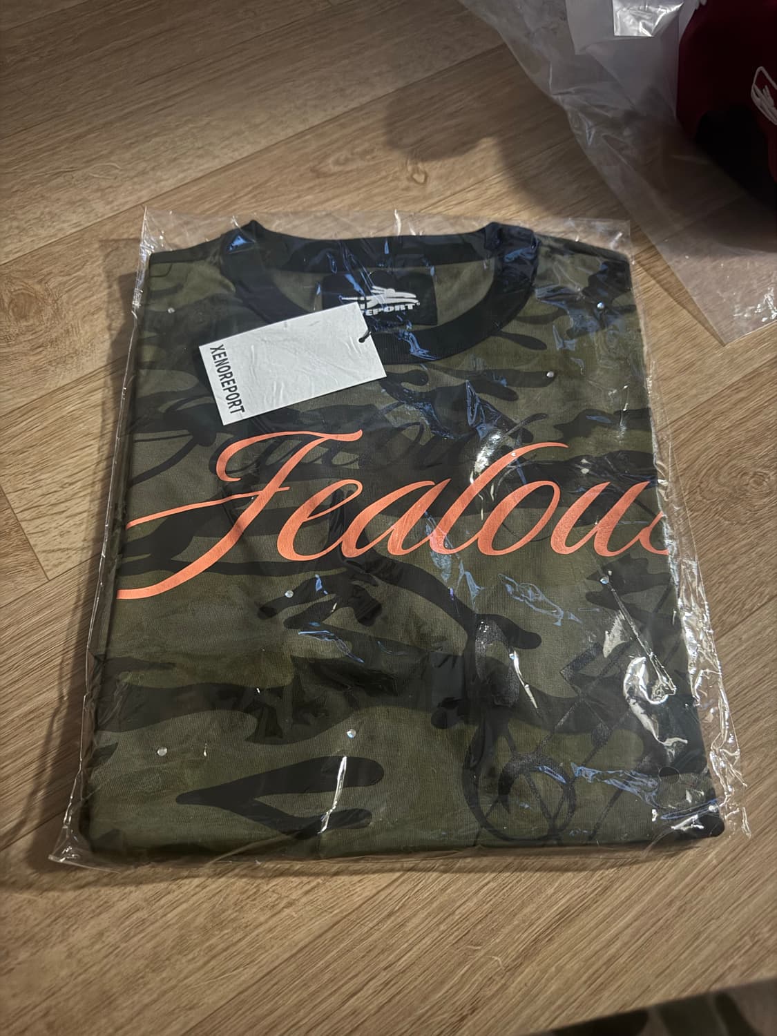 제노리포트 카모 티셔츠 상품이미지2