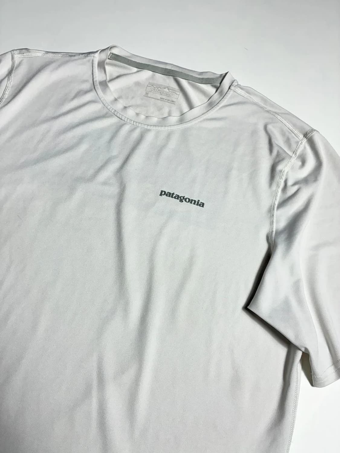 파타고니아 맨즈 쿨 데일리 그래픽 반팔 티셔츠 R1425 상품이미지4