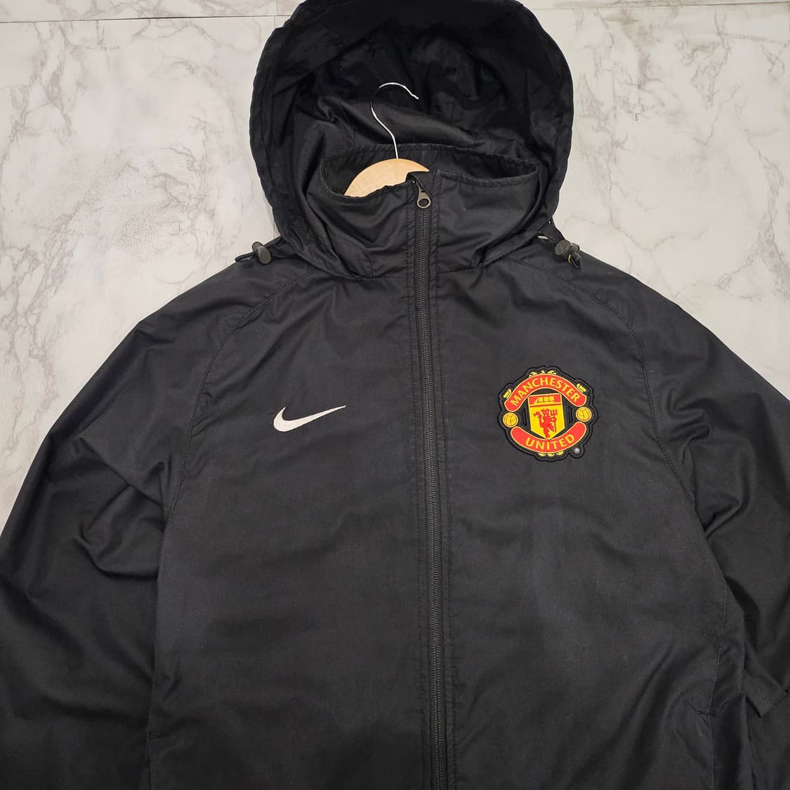 나이키 맨체스터 유나이티드 블랙바람막이 상품이미지3