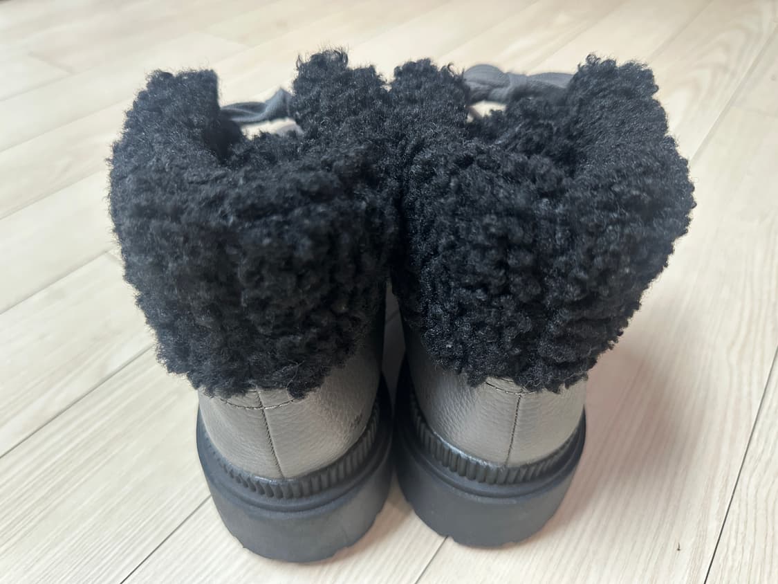 H&M 회색 퍼 방한 부츠 245 새상품 수준 상품이미지4