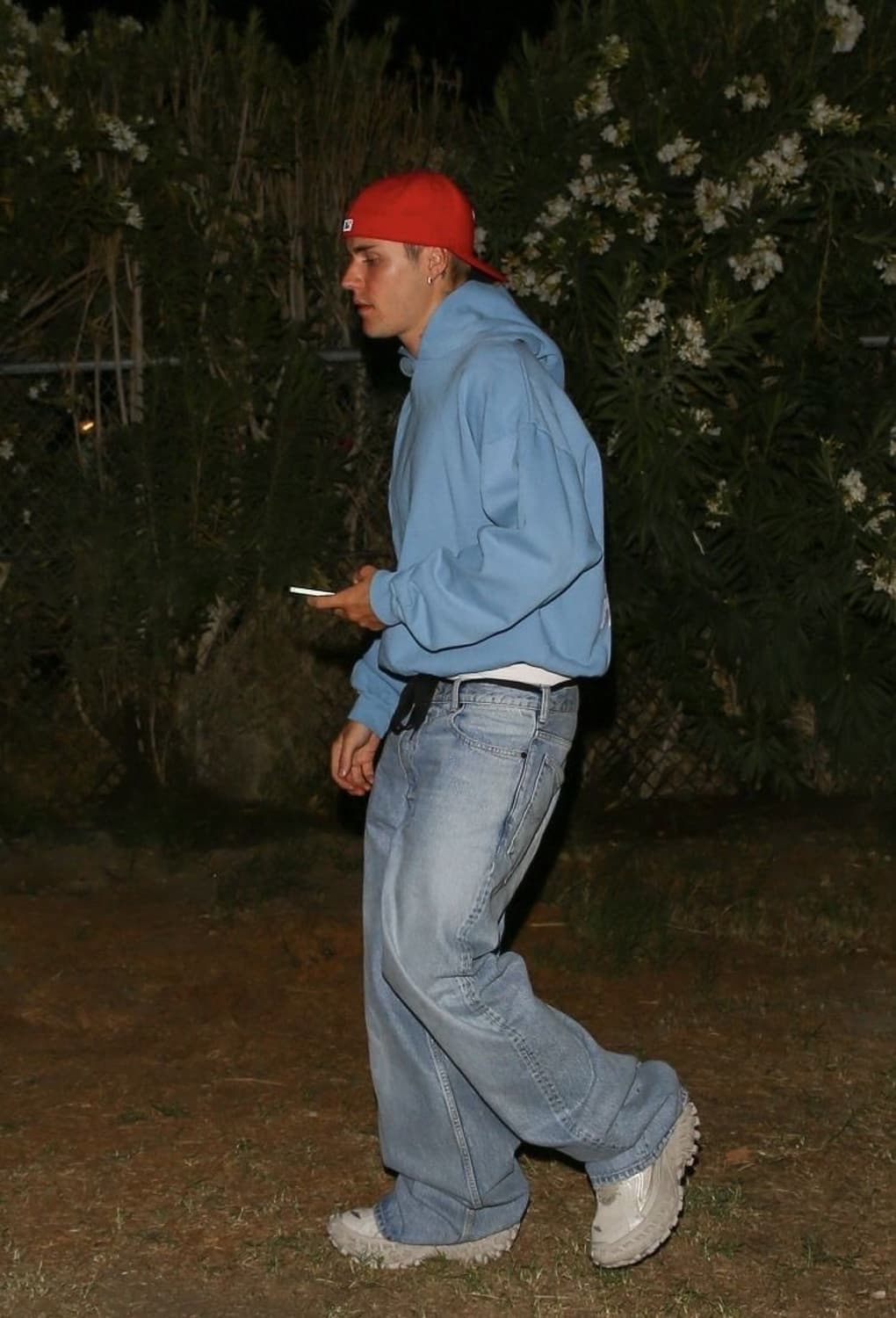 칸예 free hoover 상품이미지1