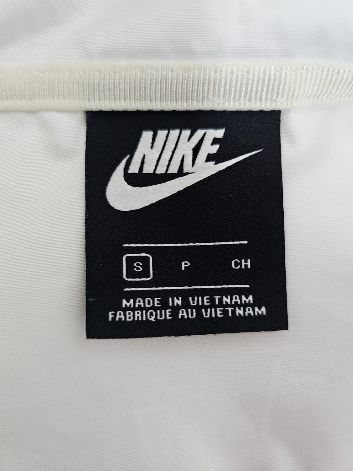 나이키 여성 쉴드 윈드러너 롱자켓 S 상품이미지3