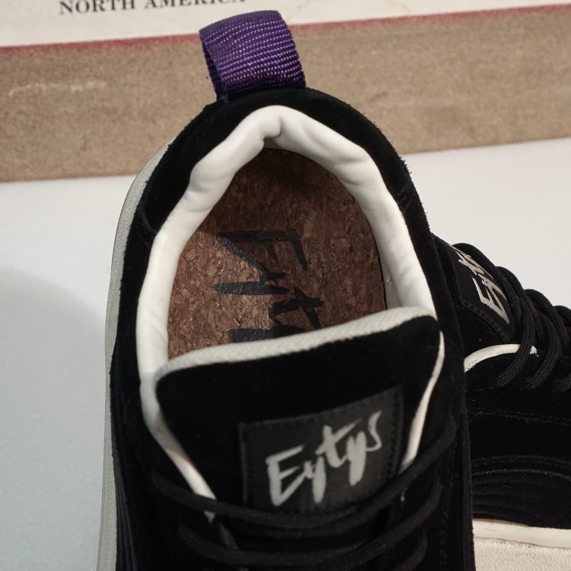 이티스 소닉 스웨이드 오버솔 스니커즈 상품이미지8