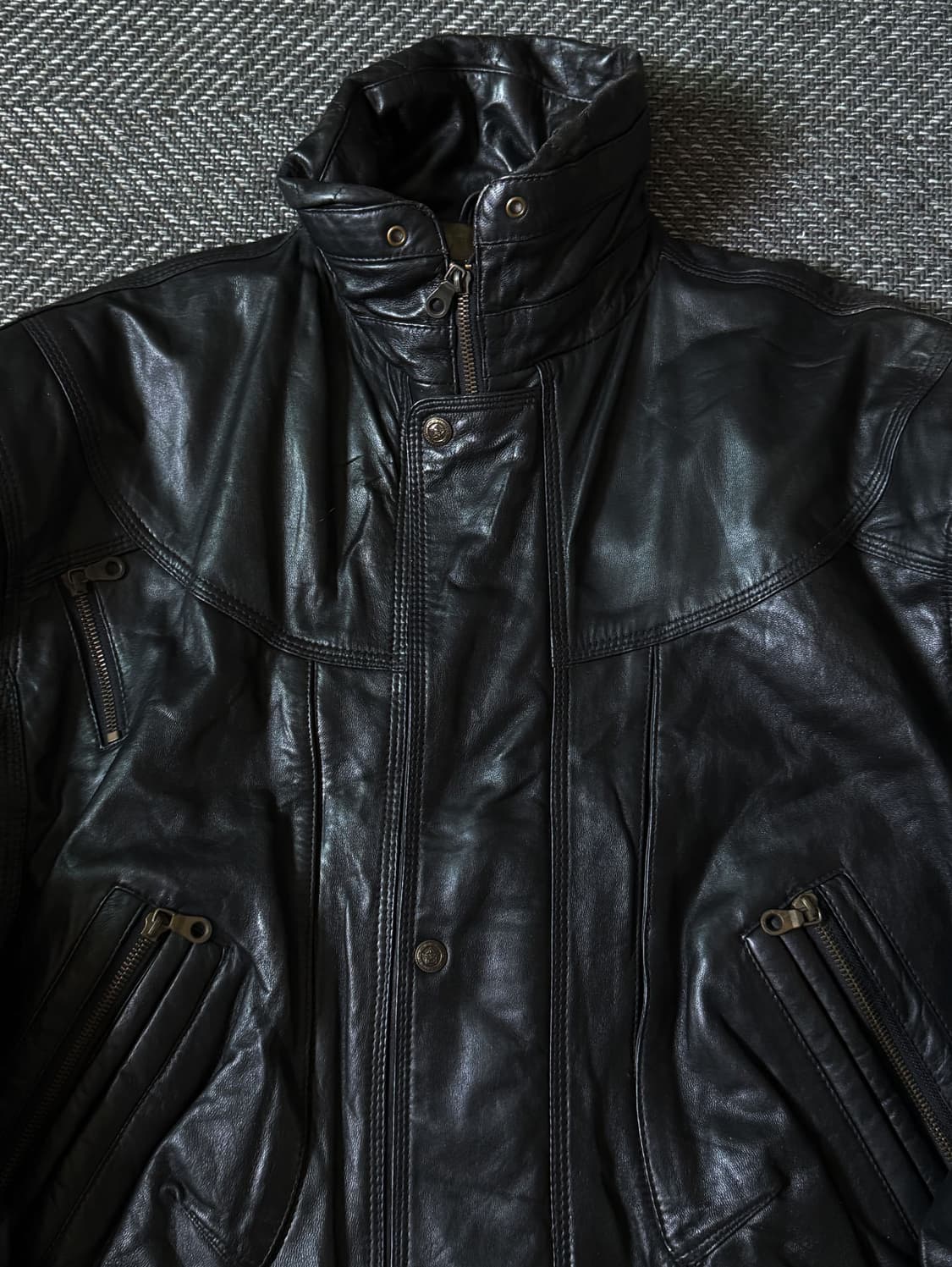 90s 블랙 쉽스킨 레더 모토 봄버 자켓 (105) 상품이미지2