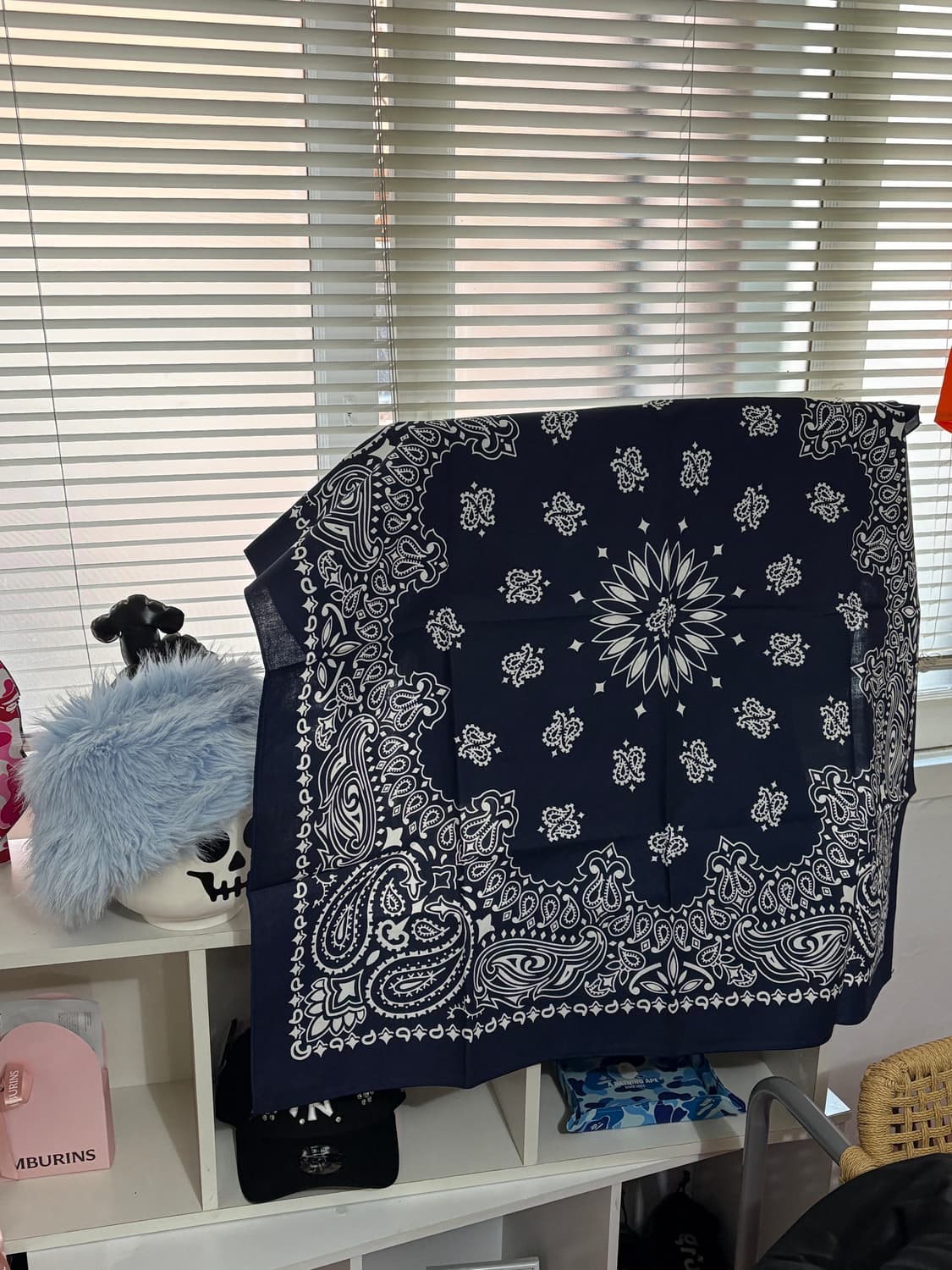 멀티 페이즐리 빅 스카프 상품이미지1