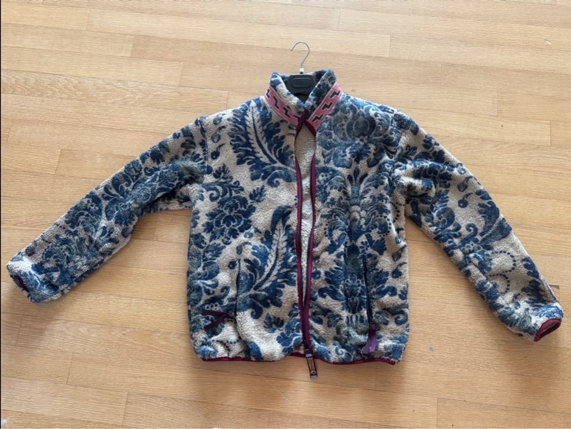 캐피탈 다마스크 패턴 마리아 플리스 집 블루종 베이지 5사이즈 상품이미지1