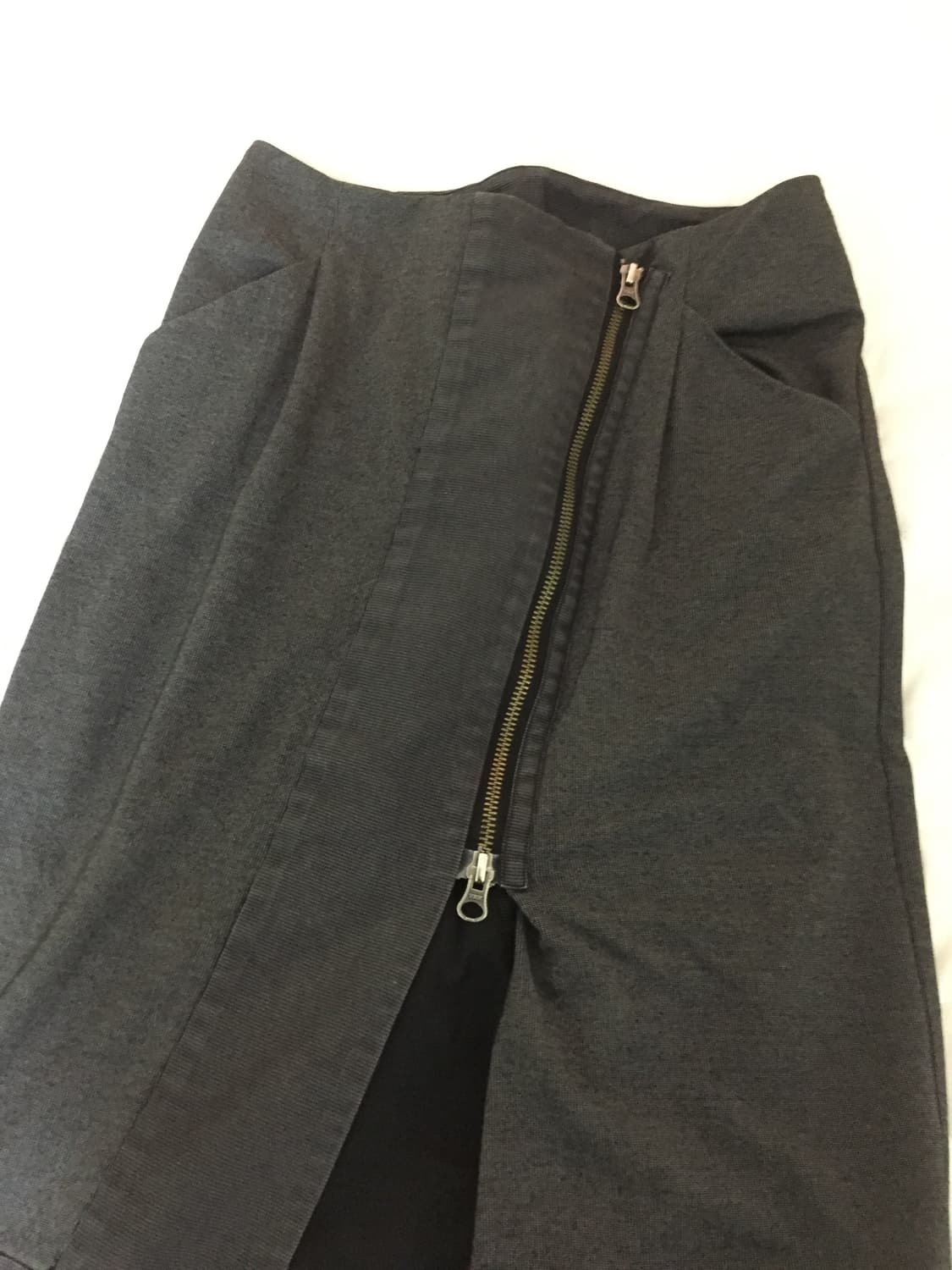 일본빈티지 사선지퍼 미디 스커트 꼼데 아방가르드 니혼진 오네갸루 샵페어리 상품이미지1