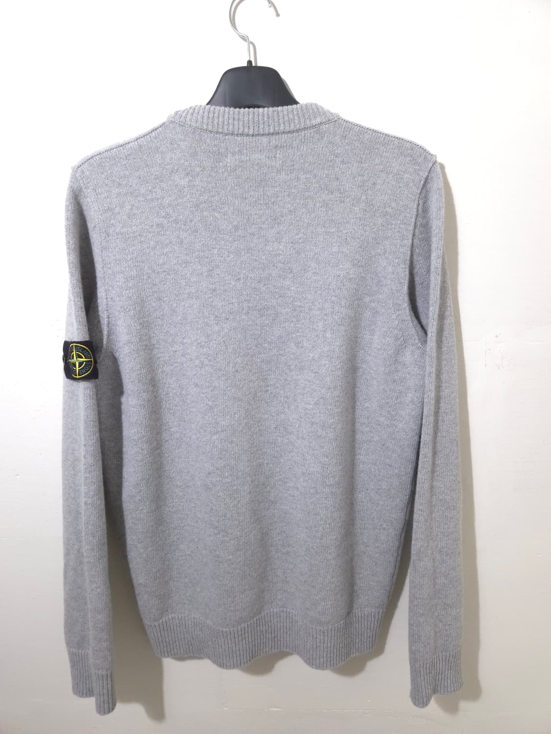 [새상품급, 24Fw]] 스톤아일랜드 니트 Gray L Size 상품이미지7